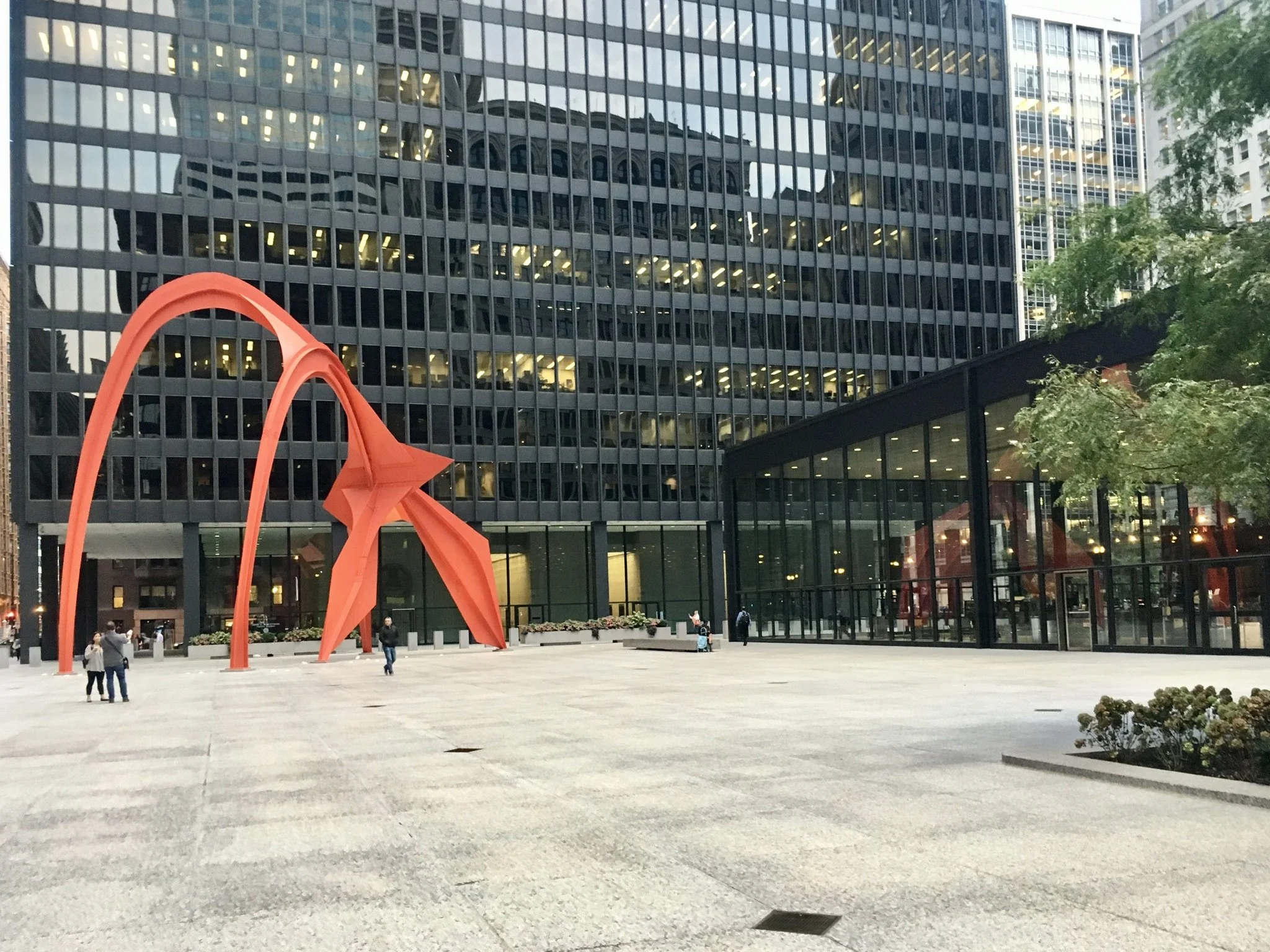 Artist Corner - Calder