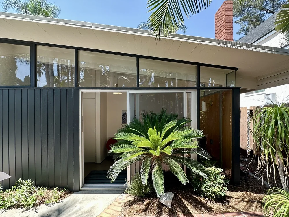 Architecture Field Trip - Glendale (mini) — Carolyn Adventure Tours