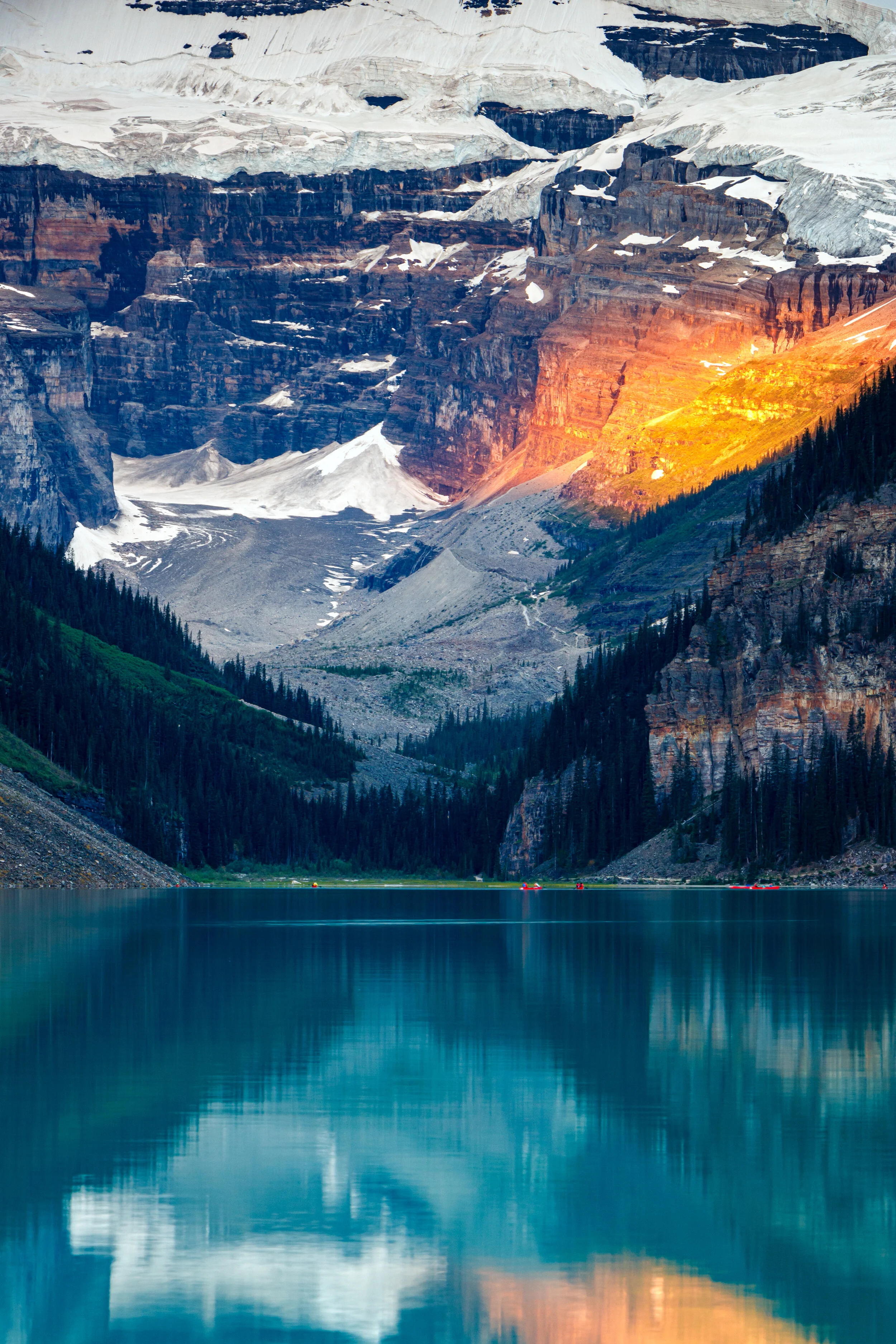 Plain of Six Glaciers - Alberta Canada