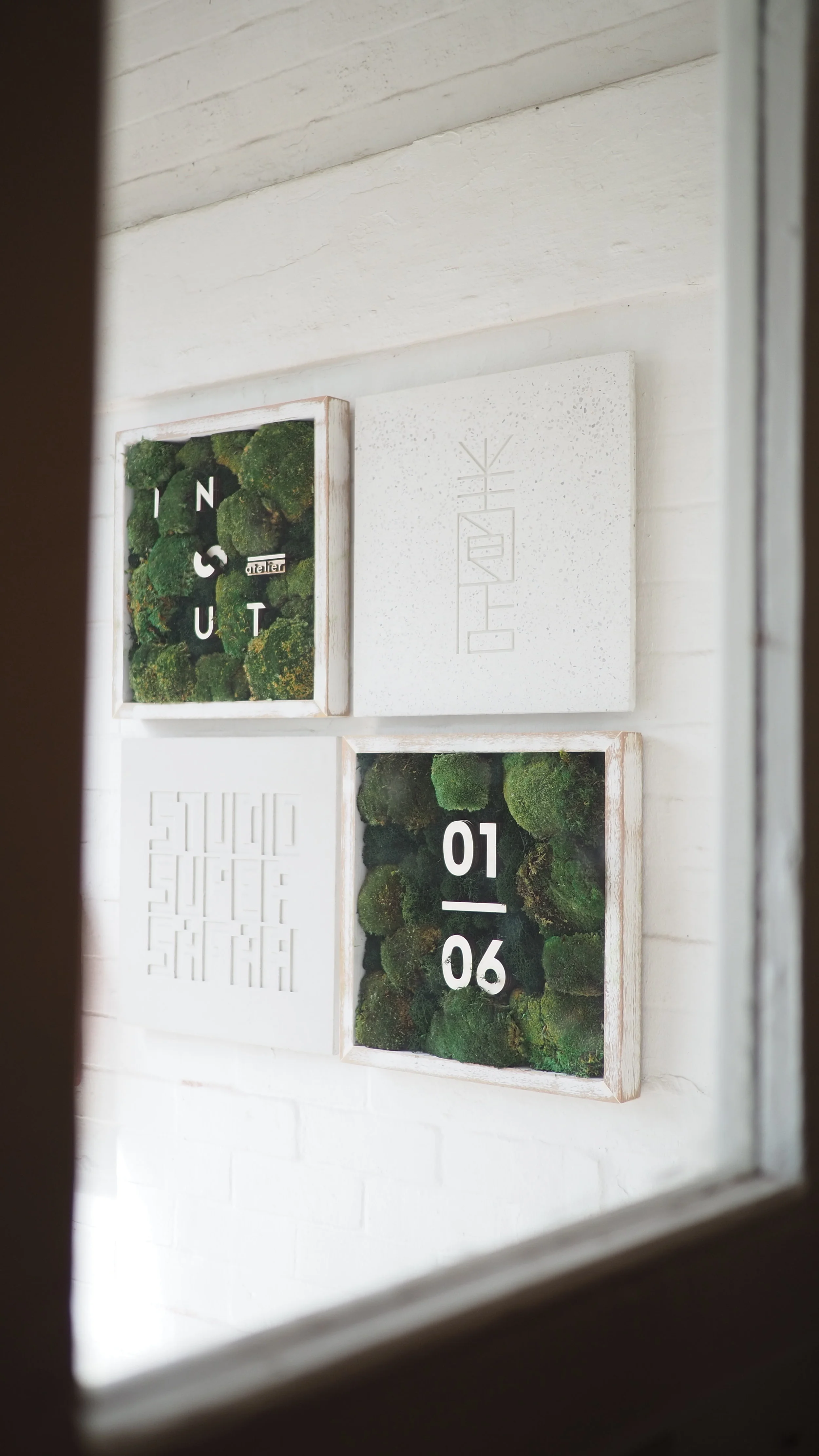 Moss Frame Customisation