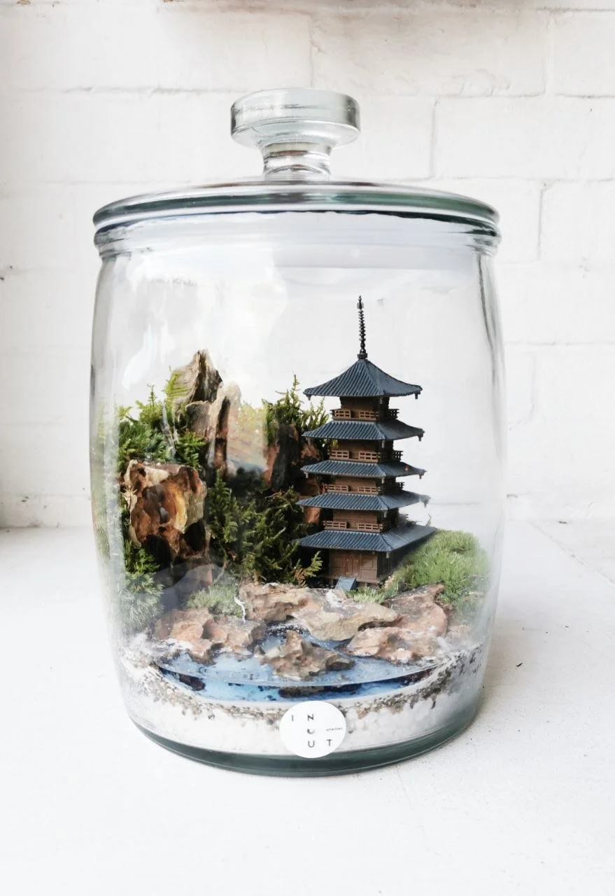 Goju-no-to (Five-story Pagoda) Terrarium