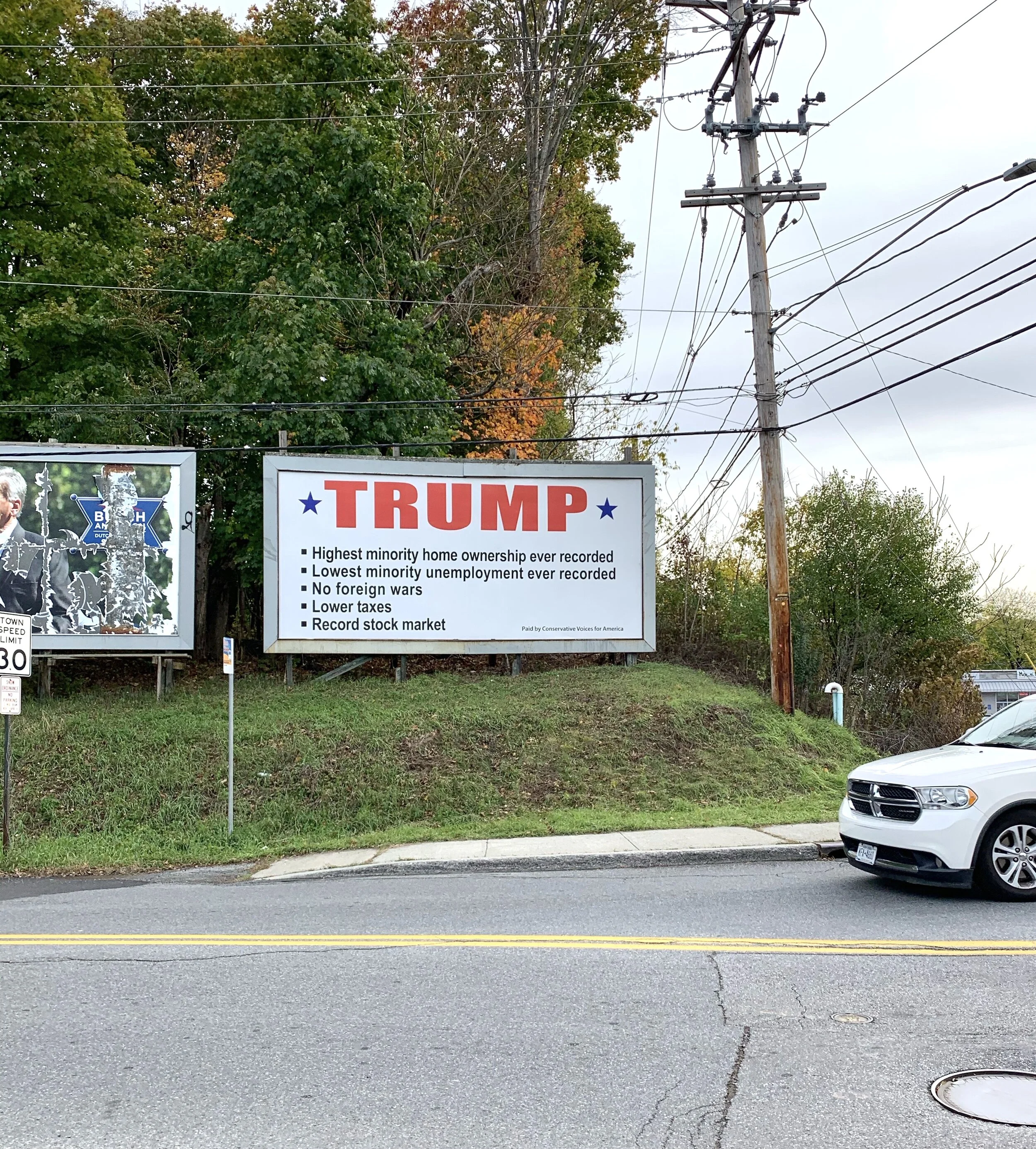 Idolizing Politicians Undermines Democracy, Furthers U.S. Political Polarization