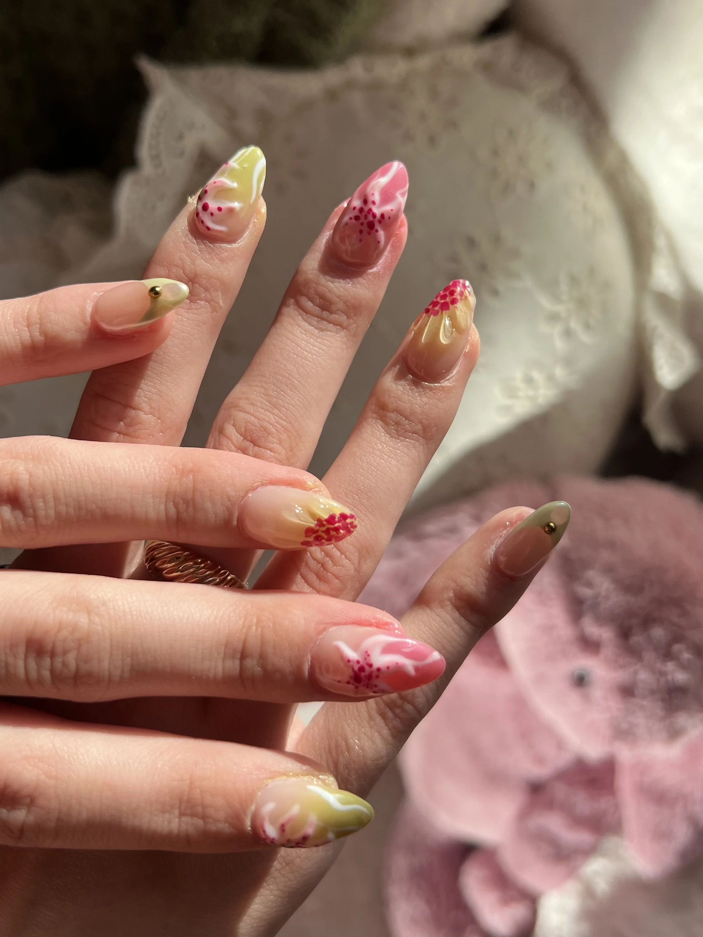 Nail Design Businesses Serve as a Side Hustle, Right Out of Students’ Dorms