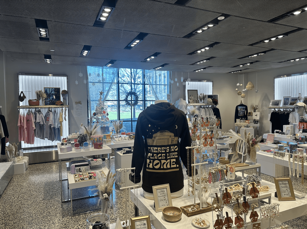 Christmas in Poughkeepsie 2022 — MARIST CIRCLE