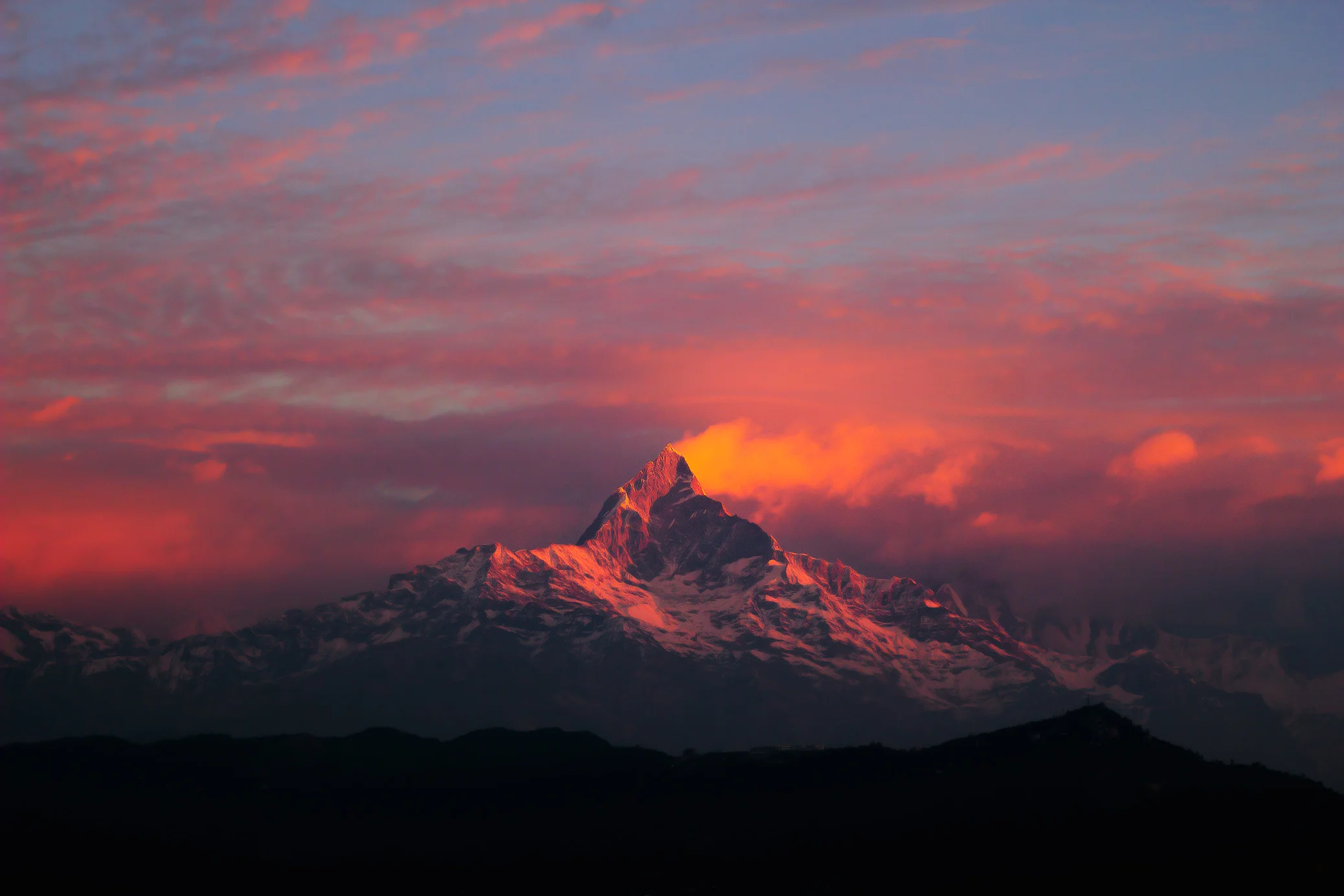 Machhapuchhre-[Third-Edit].jpg