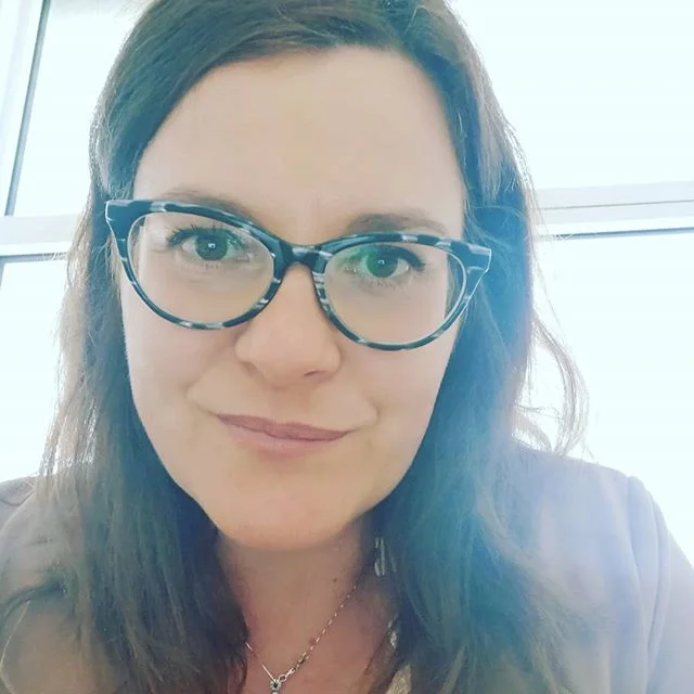 Oggi giornata dedicata a fare una delle cose che odio di piú: gli studi di settore (o Isa). Ma stampiamoci un bel sorriso sulla faccia e affrontiamo questo rospo... Che poi mi dedico ad un cosa bellissima (che scoprirete presto ma che non voglio spoilerare 😉) #legaledigitale #legale #lawyerlife #lawyer #businessonline #businesswoman #professionistadigitale #fridadeldin #avvfridadeldin #guadagnareonline #digitalbusiness #lawninjawarrior #avvocatodigitale #avvocatodellarete