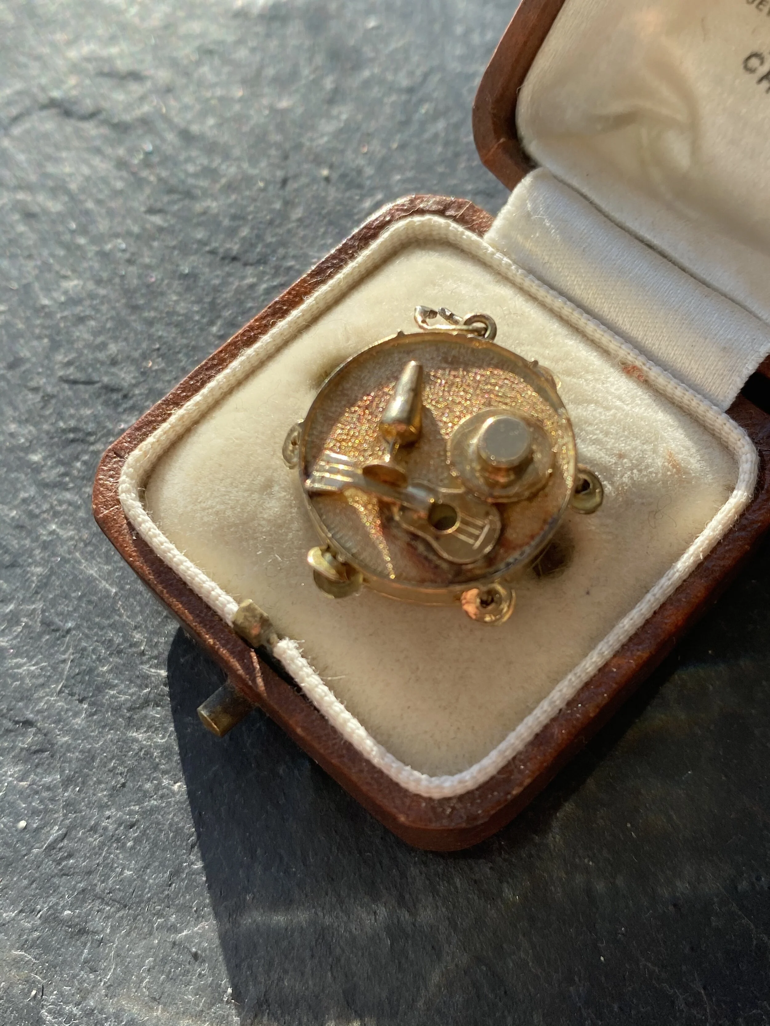 20177A9C-0417-44A9-8C6C-697568689C78