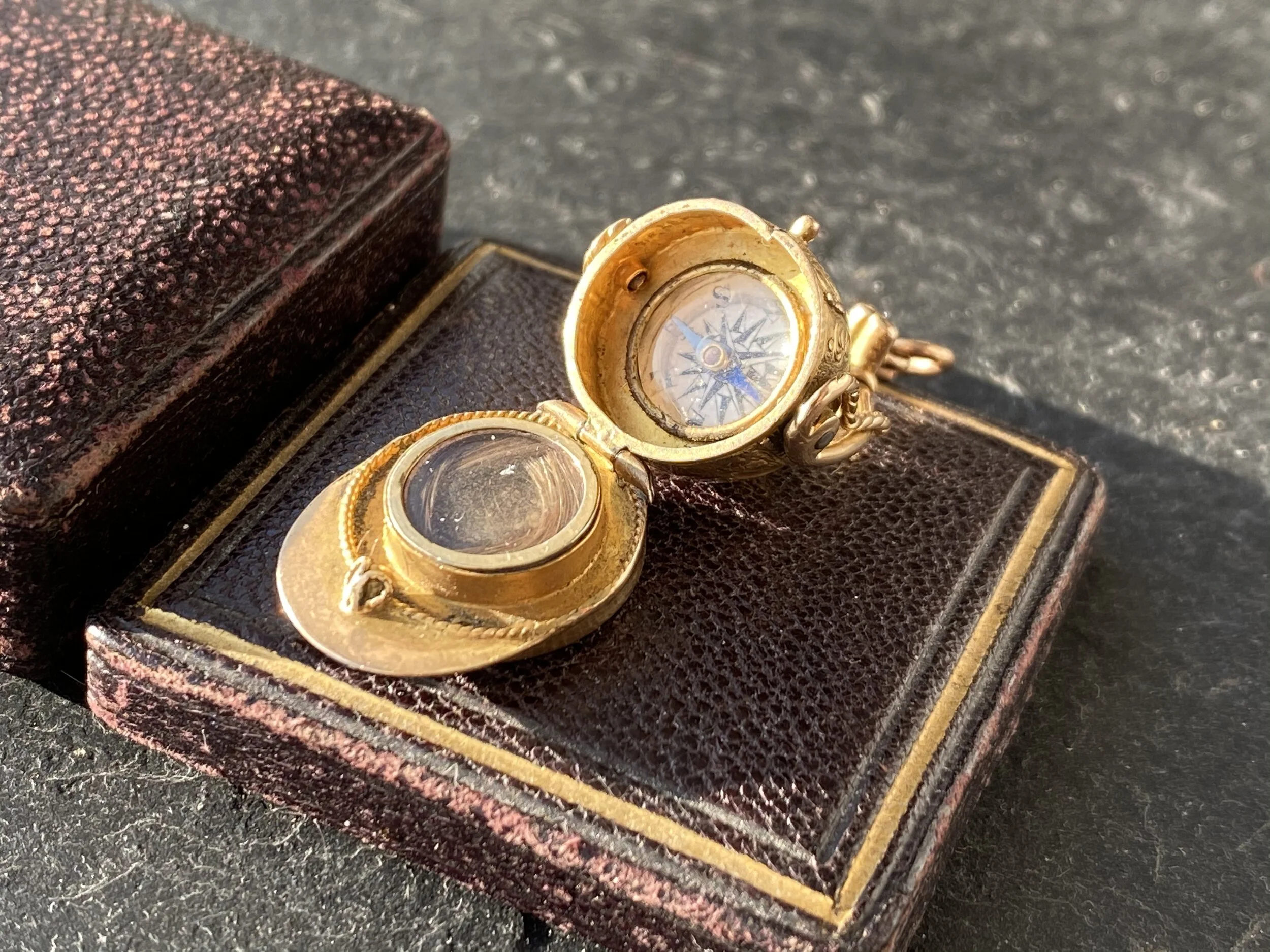 9C2D36D4-1E3C-4B64-ABE4-DA3C376461DD