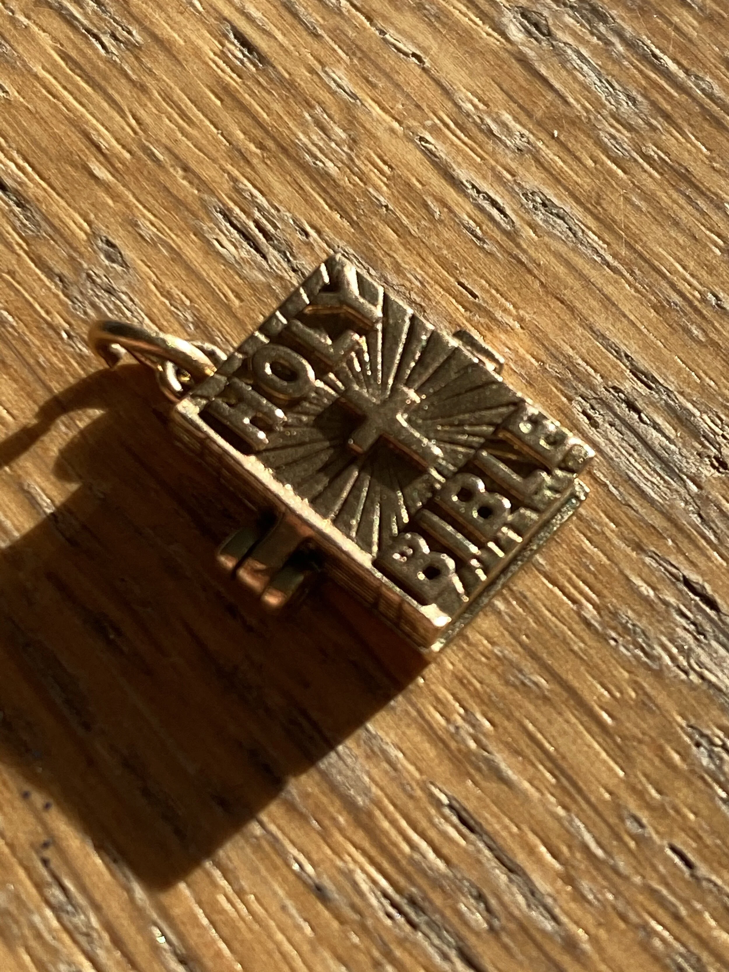 316A01E0-2105-4E7E-ADDE-85DA86697B44