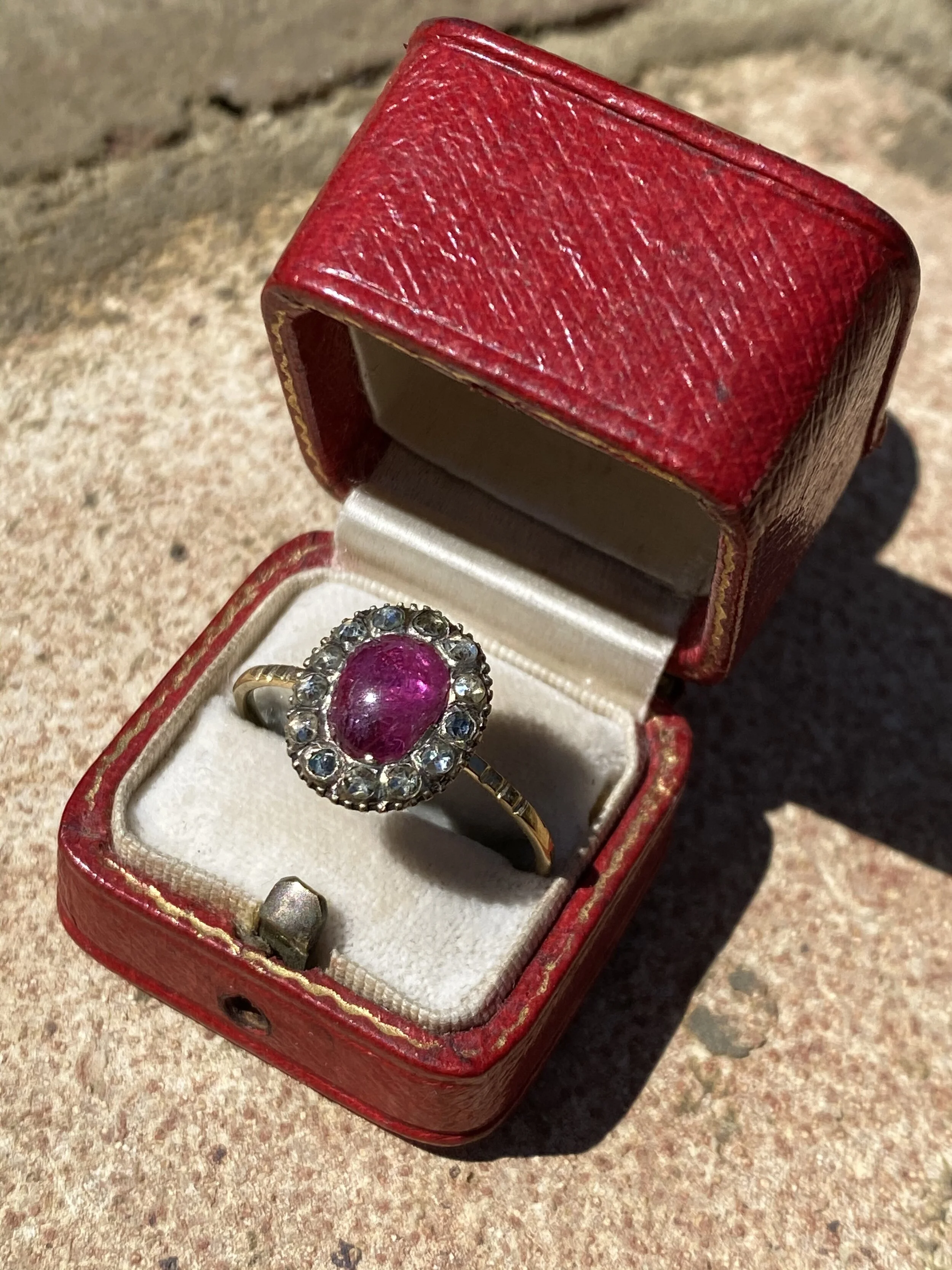 4ACA71E1-BD5C-4514-A1B2-EEF8C67ED788