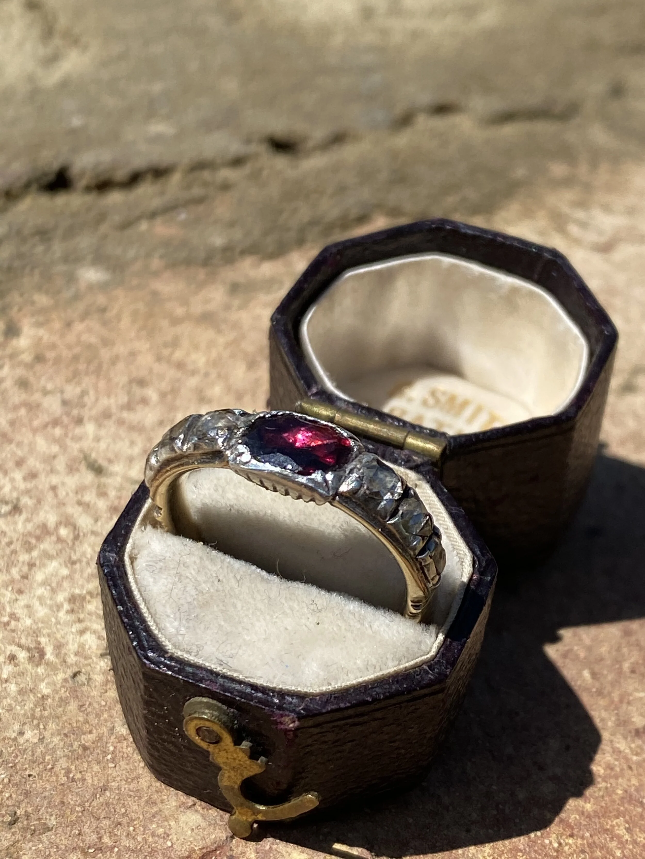 79486389-E3C6-40D0-AB36-BB2C5D4F6639