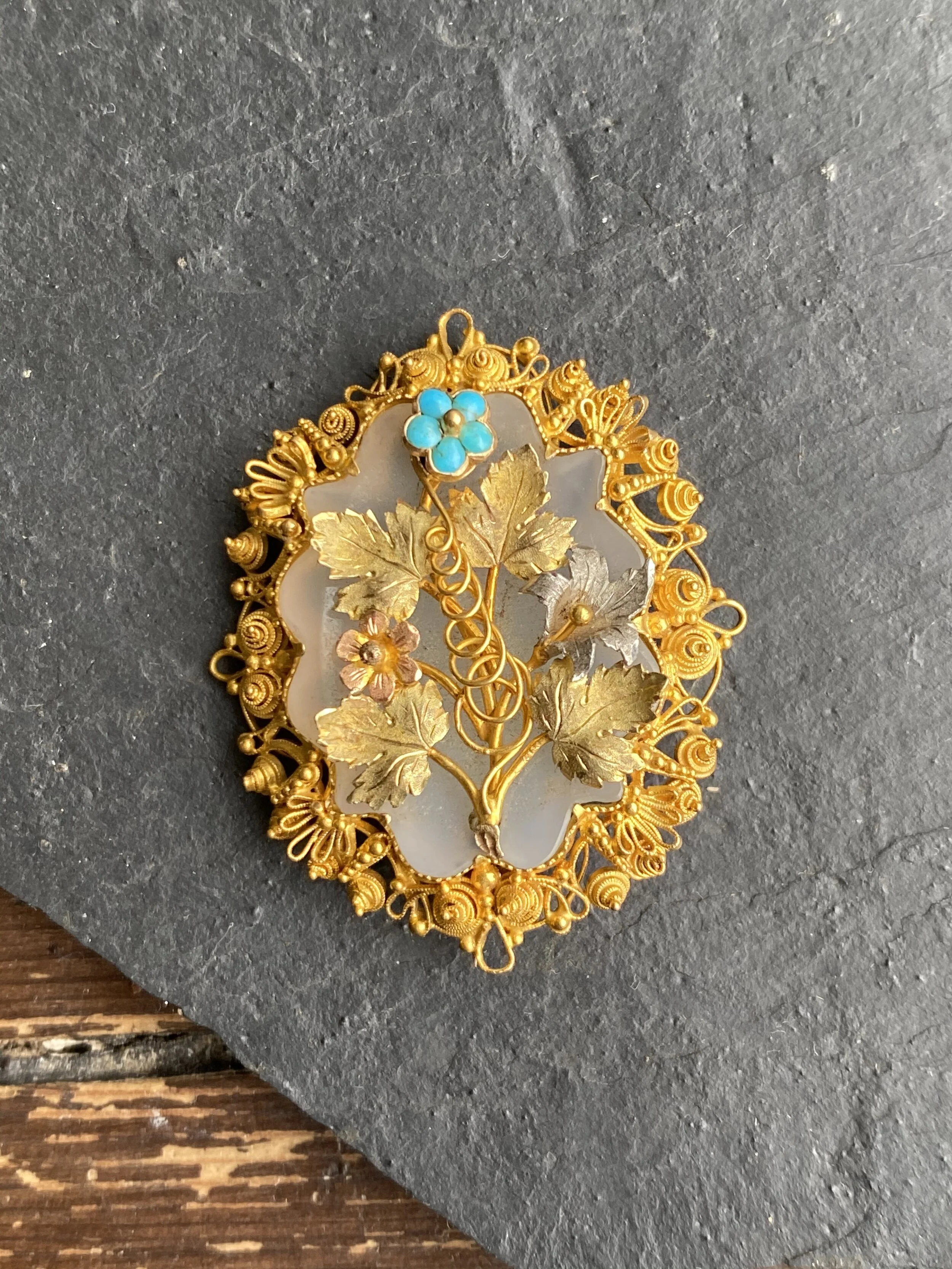 0F44CFF5-8350-440B-98F3-0B71093E8C62