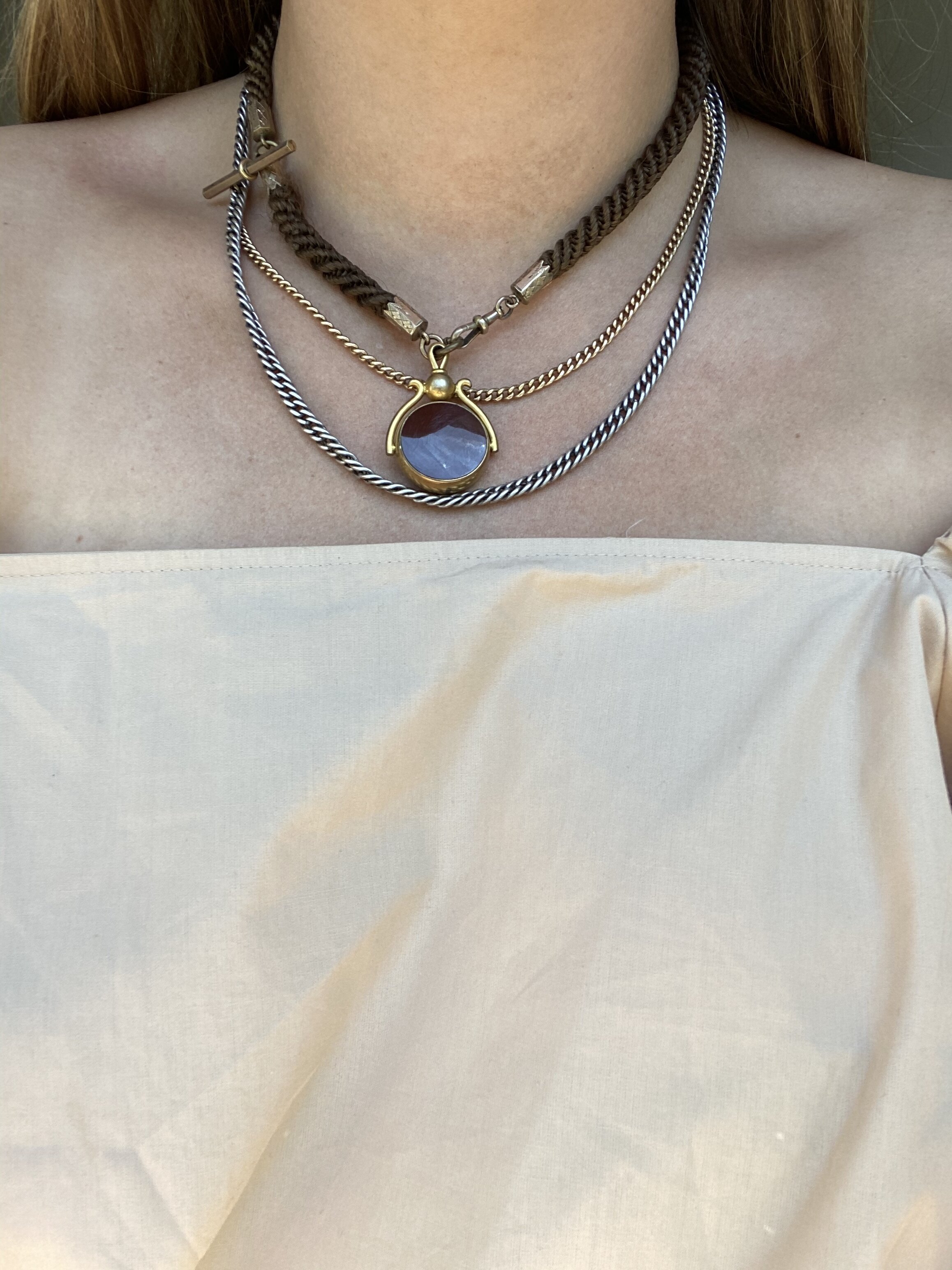 863470FD-FF16-4288-A90B-8067DC77CFB8