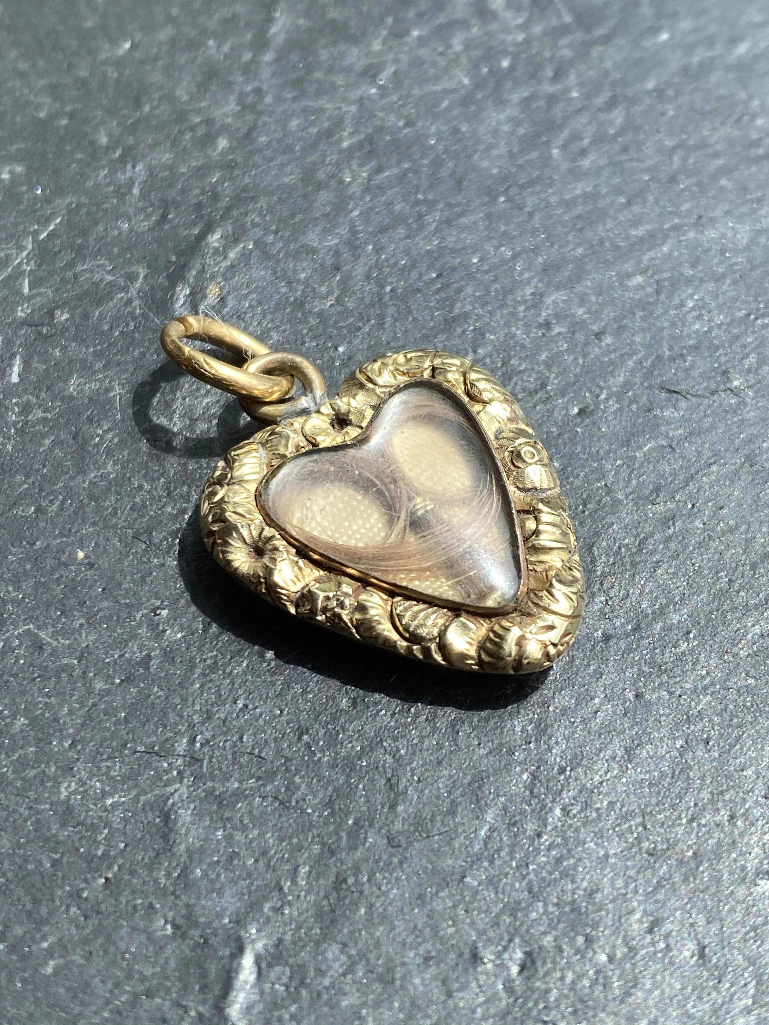 8C67ADDF-BF58-4299-A550-8D955112AB12