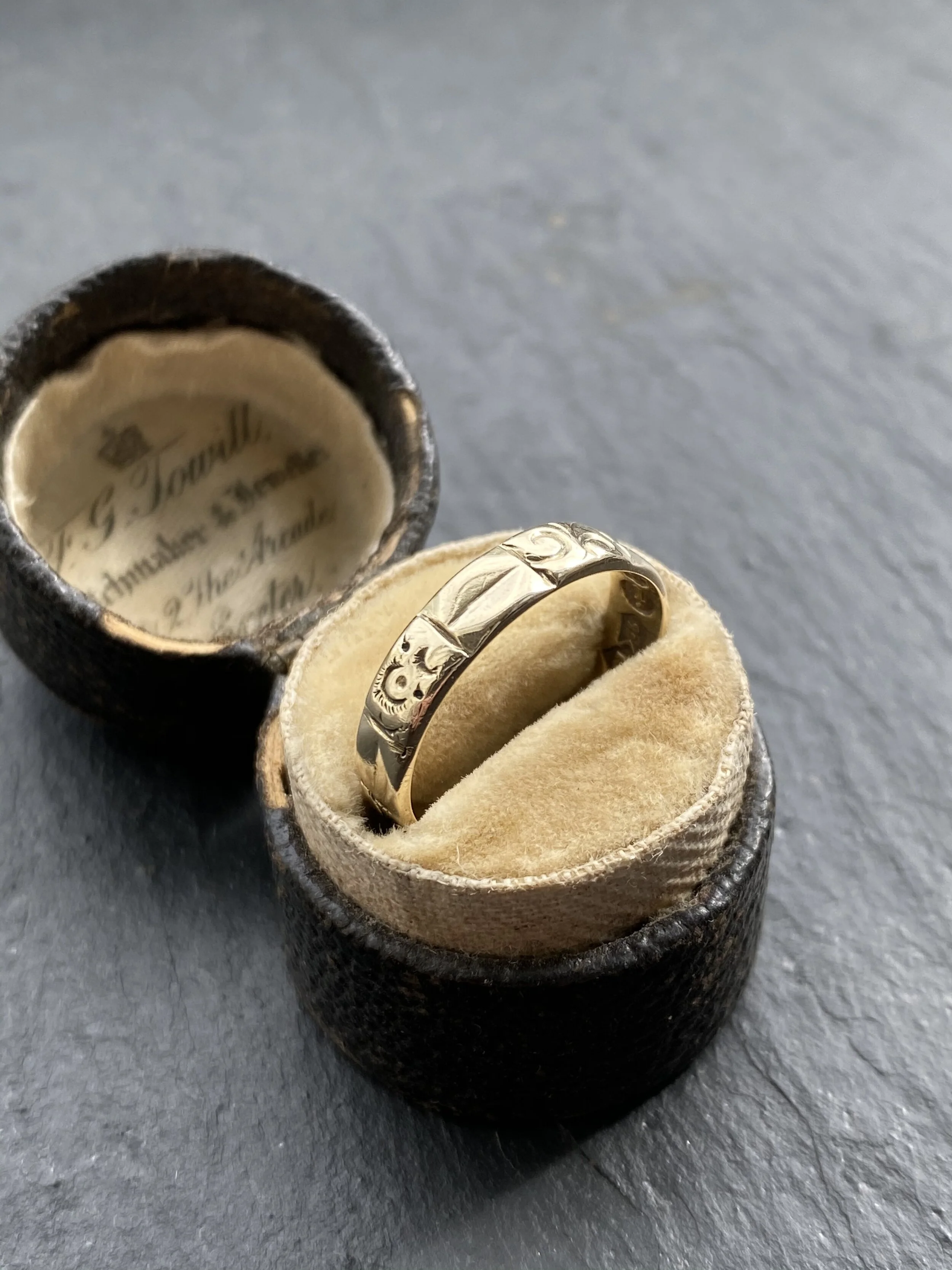 5AB2382C-E630-4115-ABA8-DA57DD248338