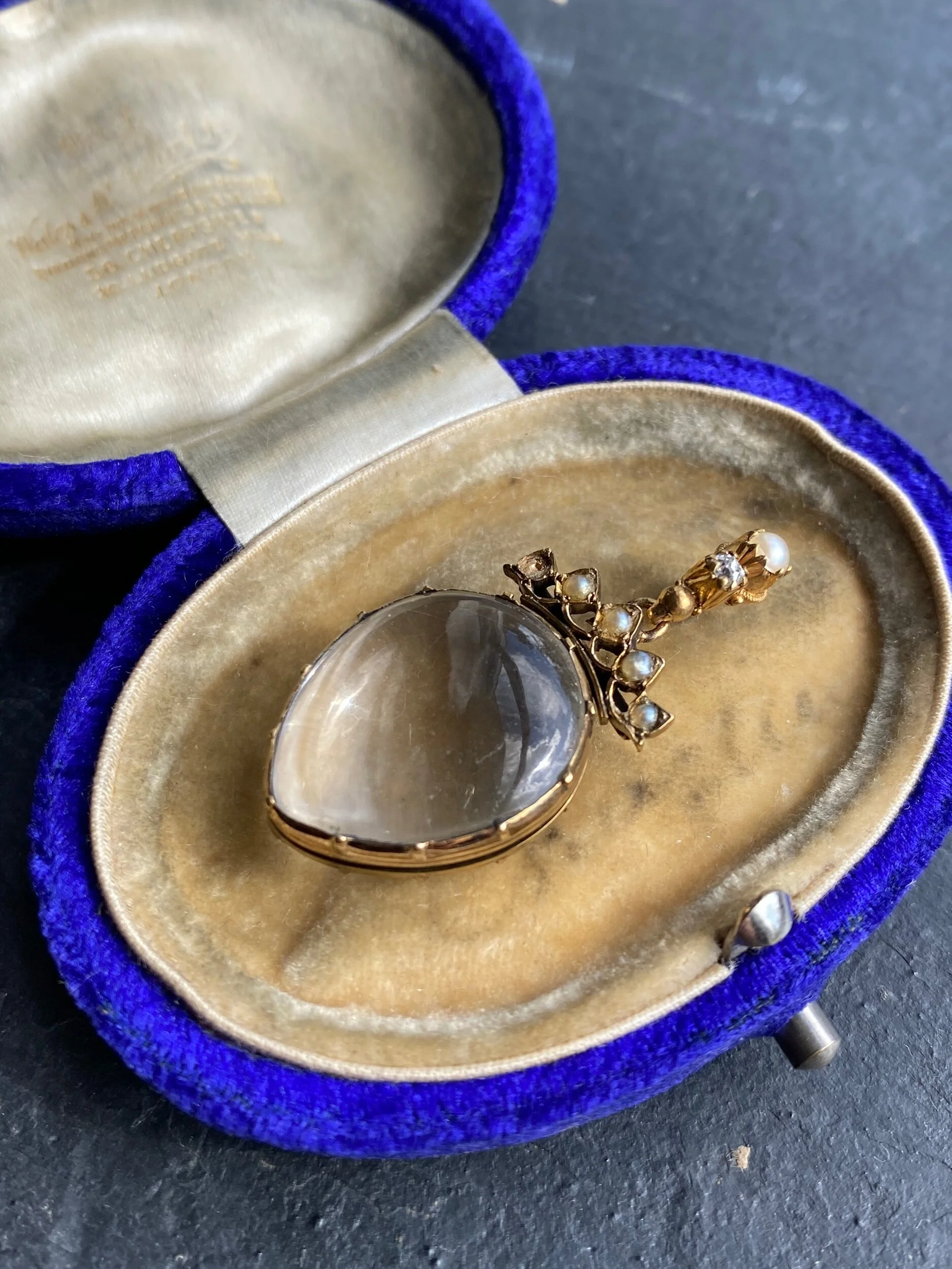 F513206B-8F0E-461B-A0D7-8EF673B7E93B