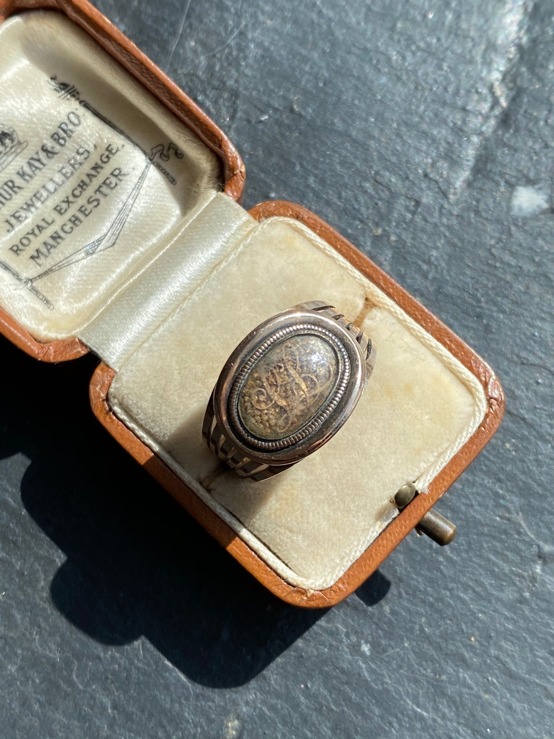 FF5CA010-A77B-4E6F-B6A4-04B1A33BC508