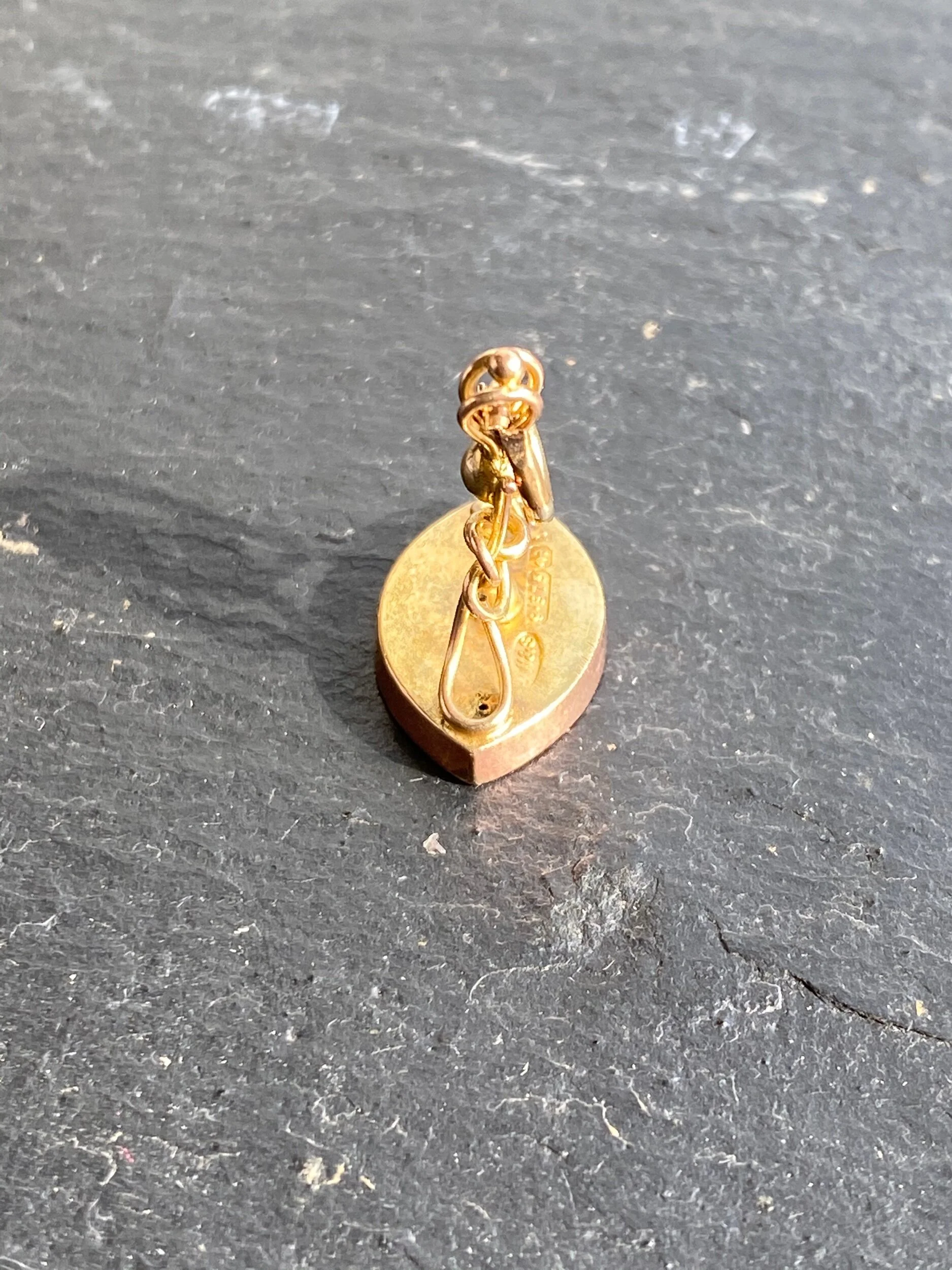 C65E2097-29BB-4E4C-BB4E-C1DE457B3749