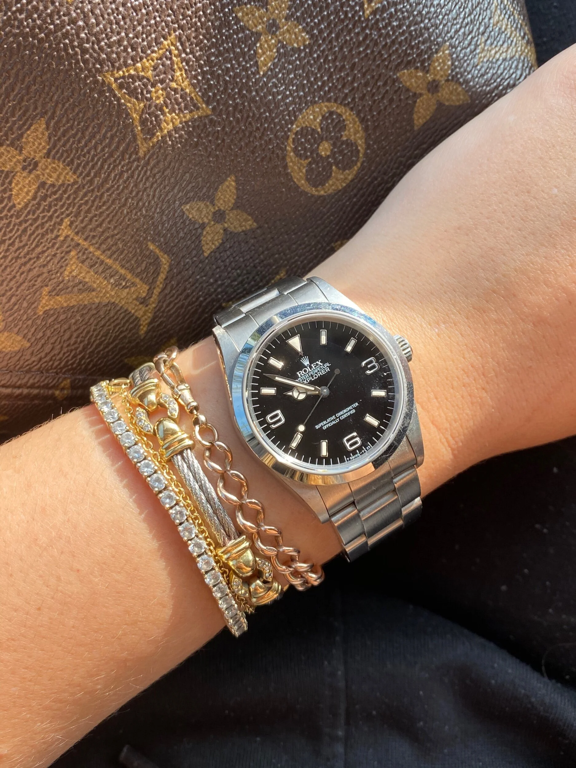 028CBF79-4568-49DB-950B-87612C54772F