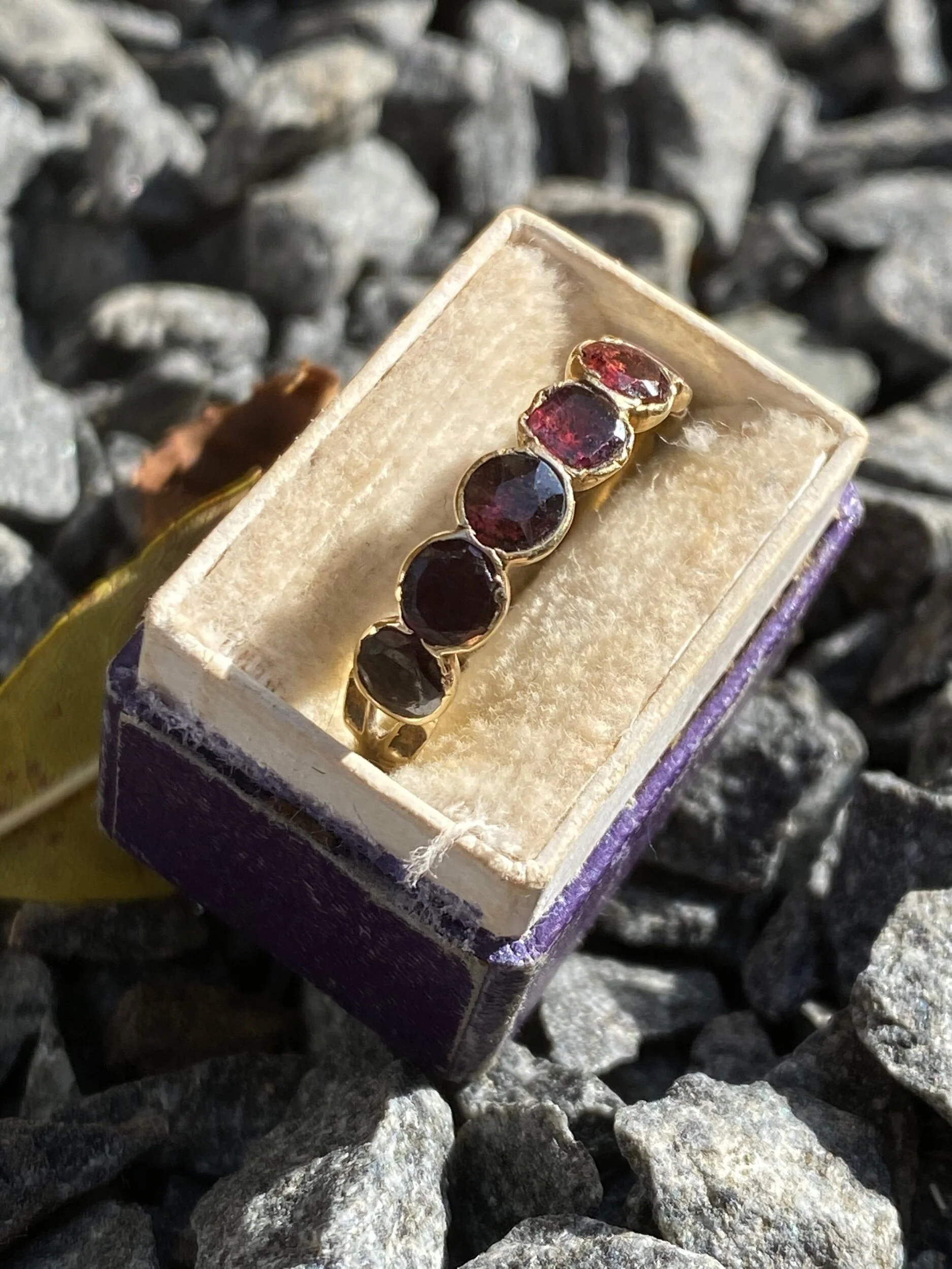 39030E19-5A1B-4D7B-8B6E-94CD9A8A2002