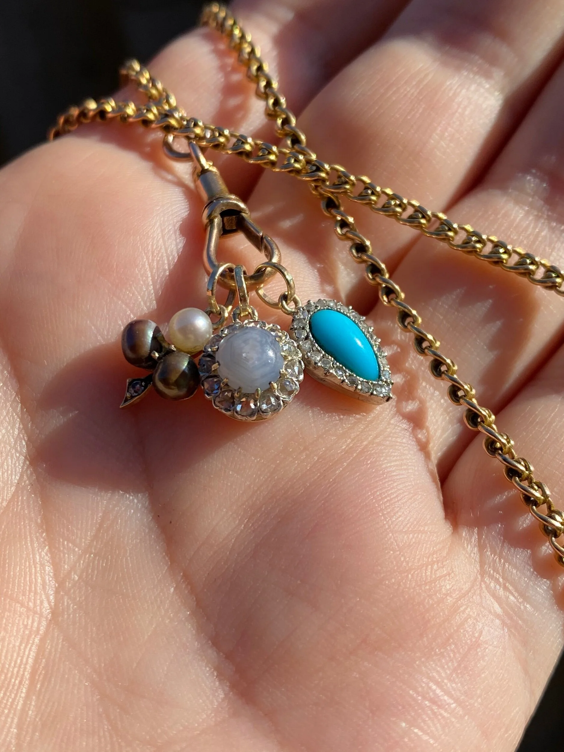 2E6A674E-FA99-4FF5-B305-EE161CBF73FB