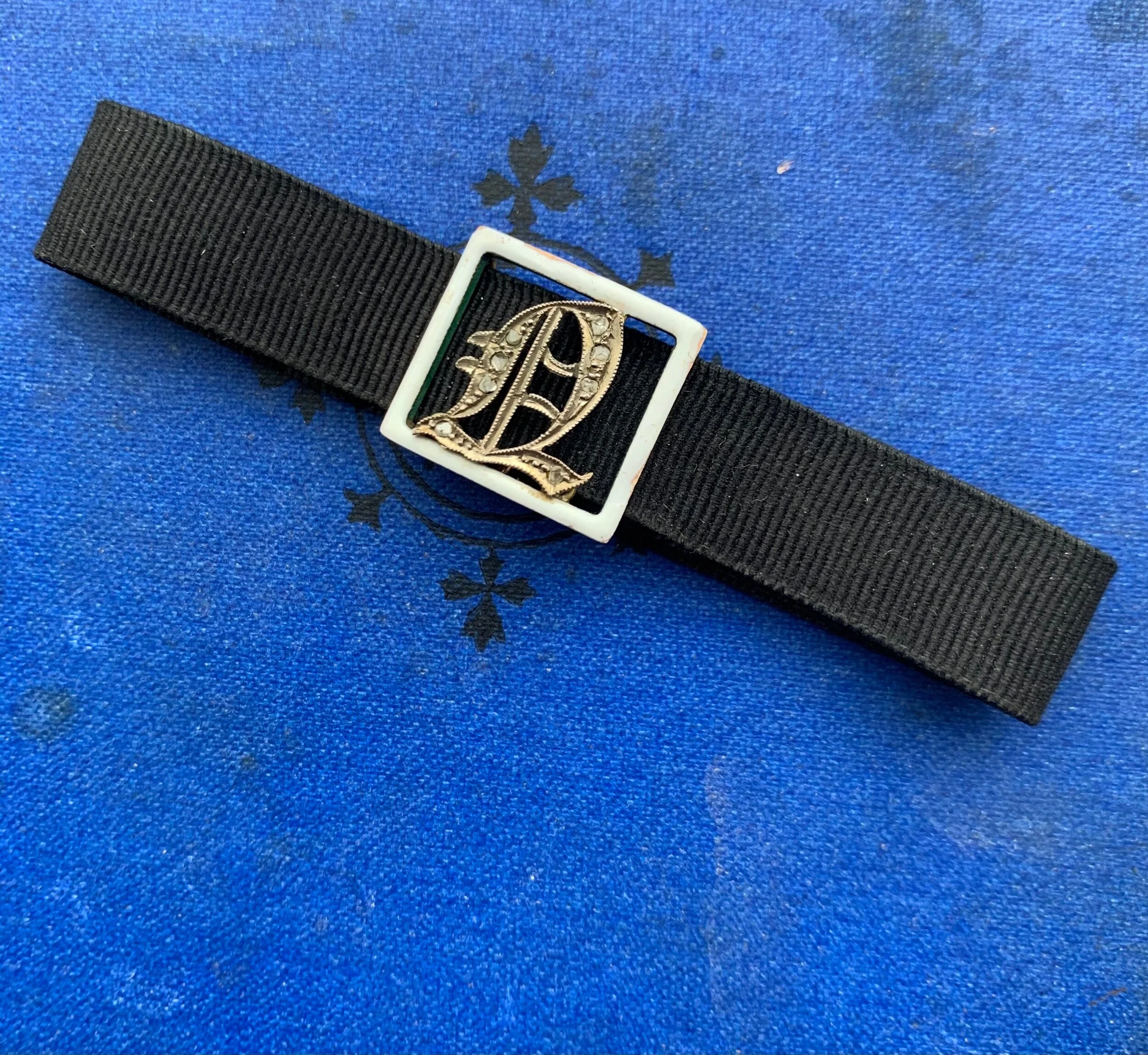 479AD34B-04E9-4FD8-8720-4E799E4EE600