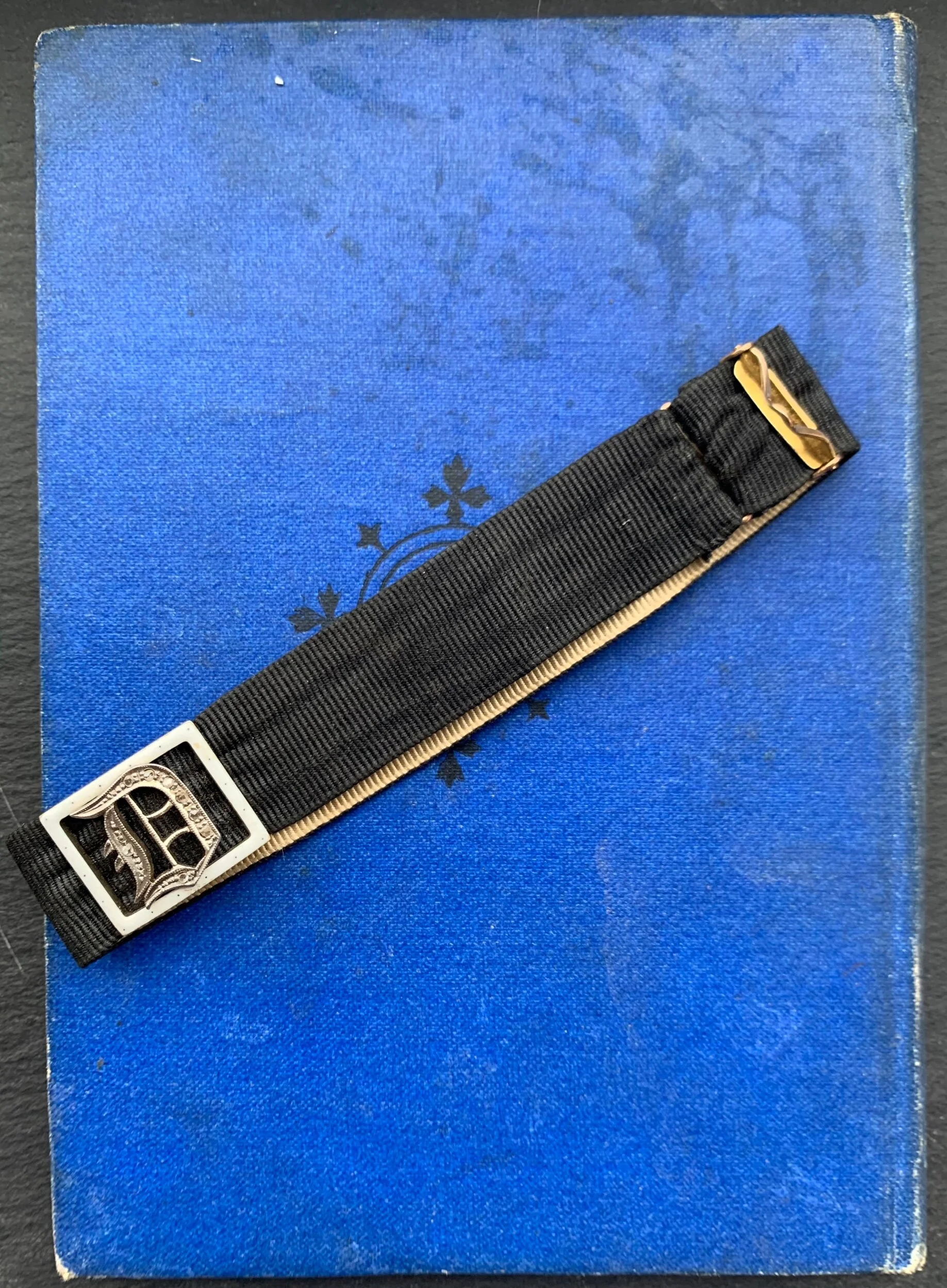 772C51FC-B1B2-4200-8979-C937B91B5D05