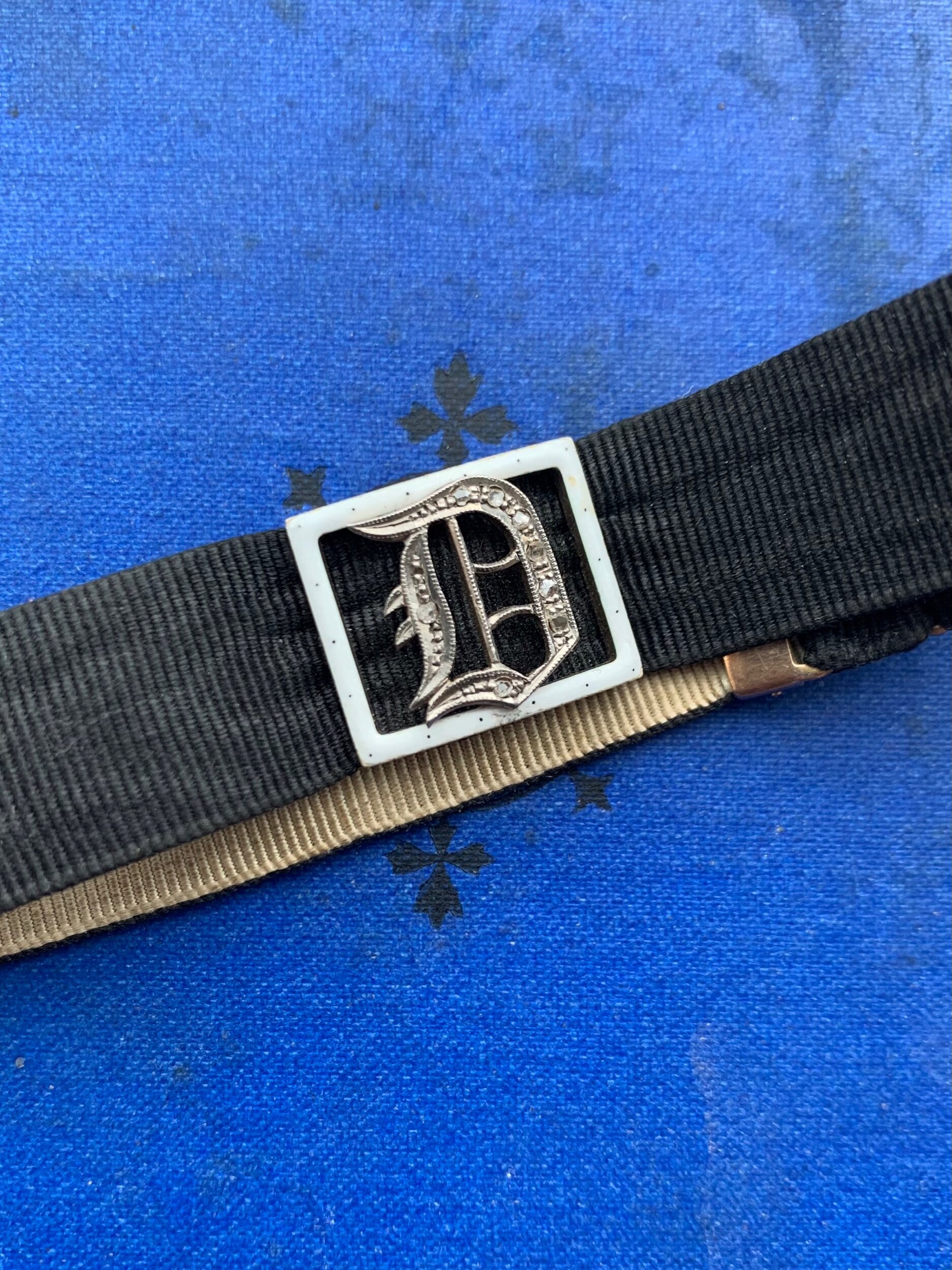 BE09C38A-C022-4015-85CC-E6061DB36FFE