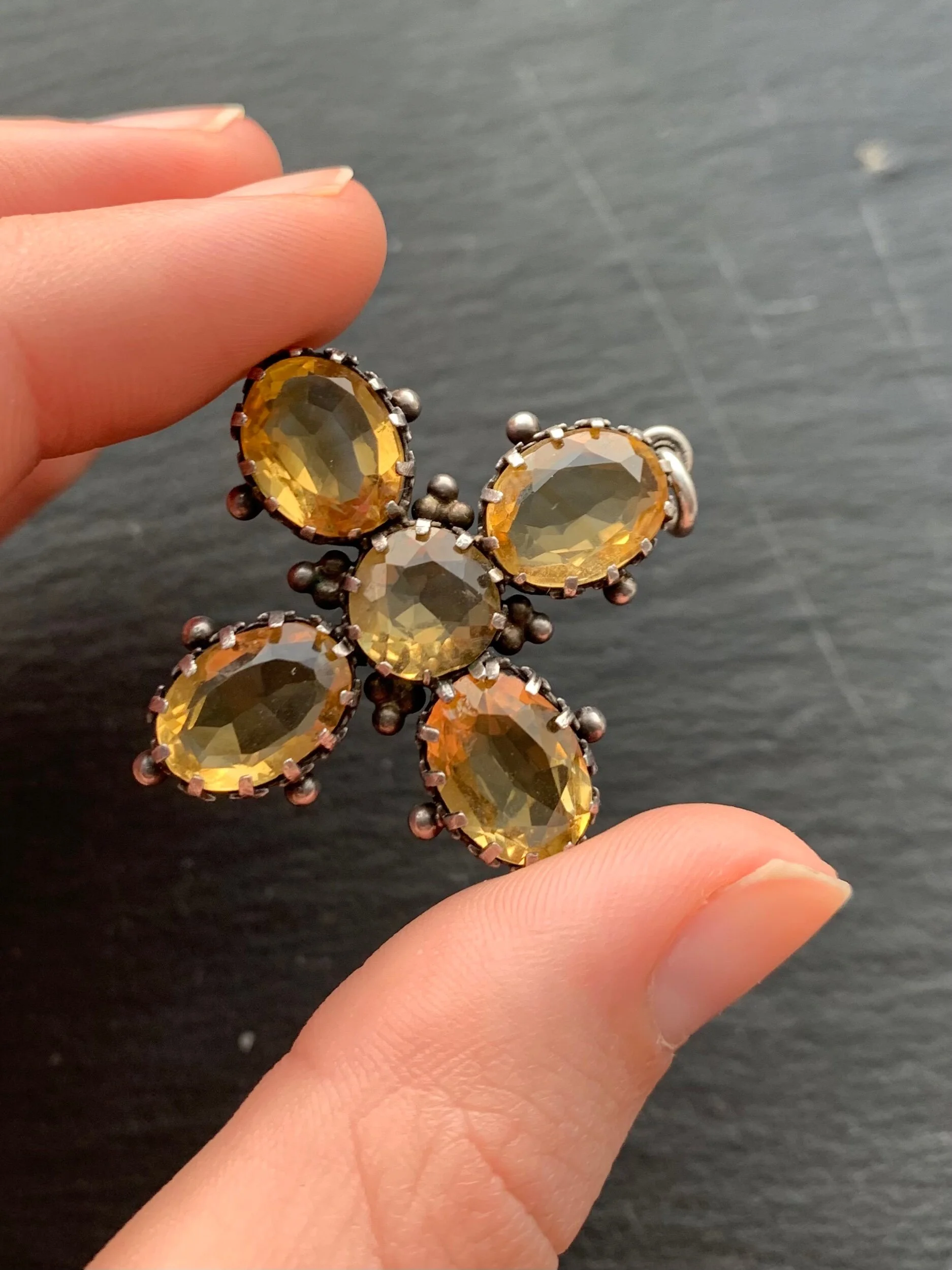 39C85F22-8BCC-4676-A78B-E3396B6D93B0