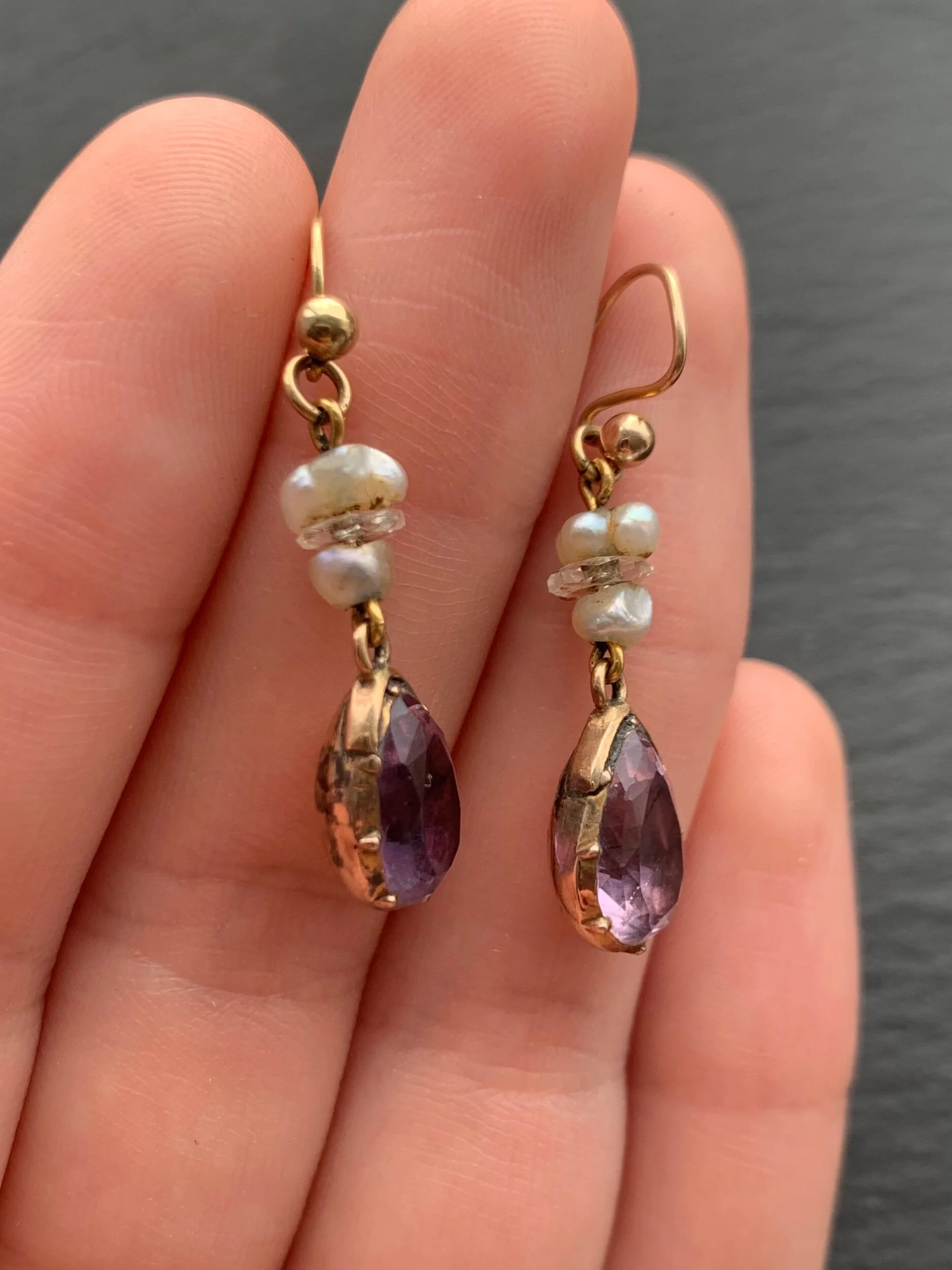 F62FC7B1-A156-4BF7-BA99-4B7FD5470D67