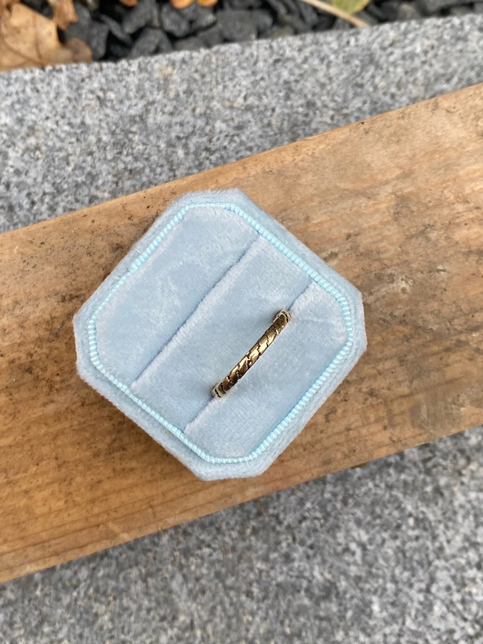 521764E5-5402-4A7F-9A23-AAEFE8CC4C08