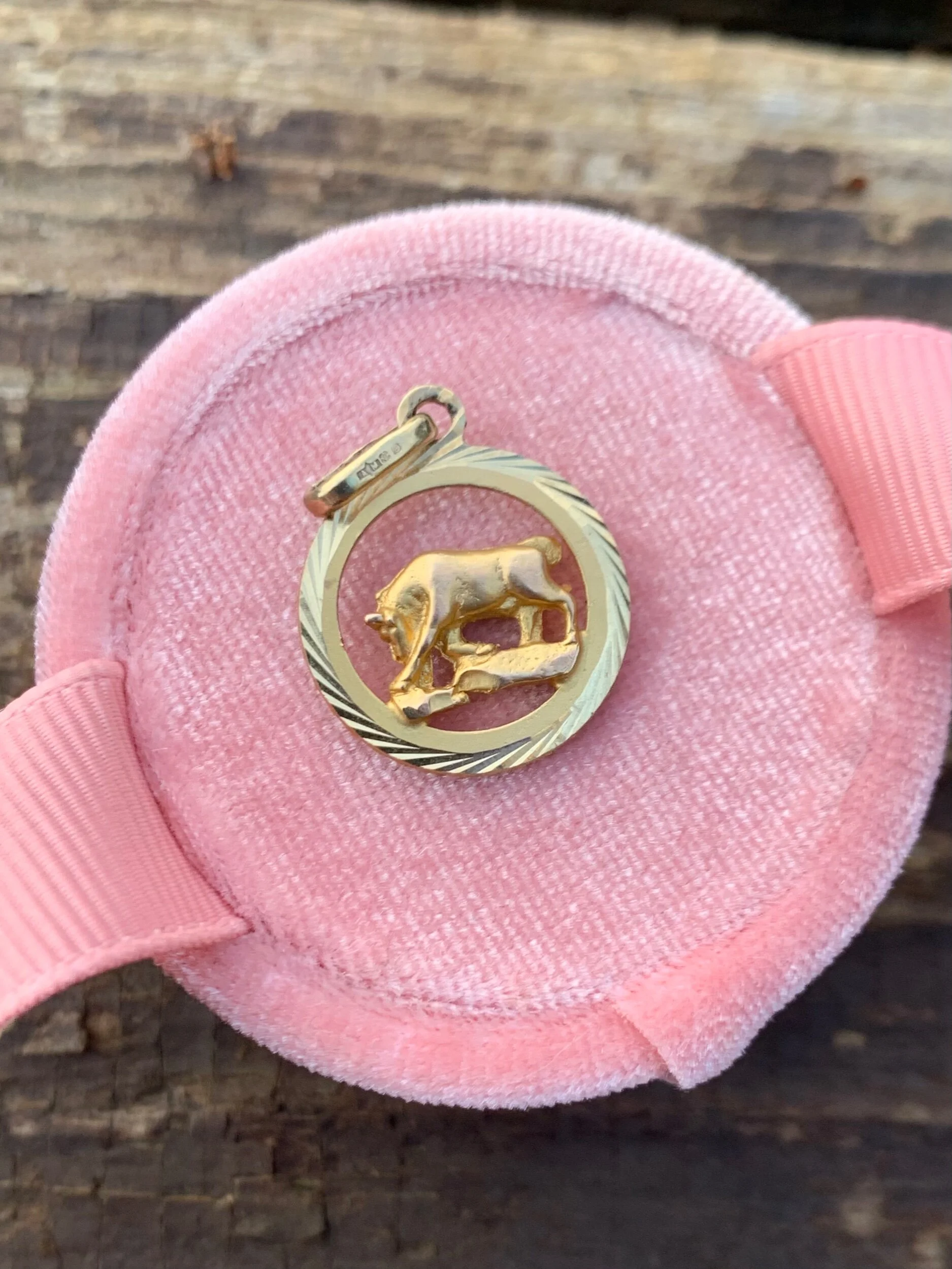 666D850C-6C3F-4080-9B85-DDC5DA92DCB0