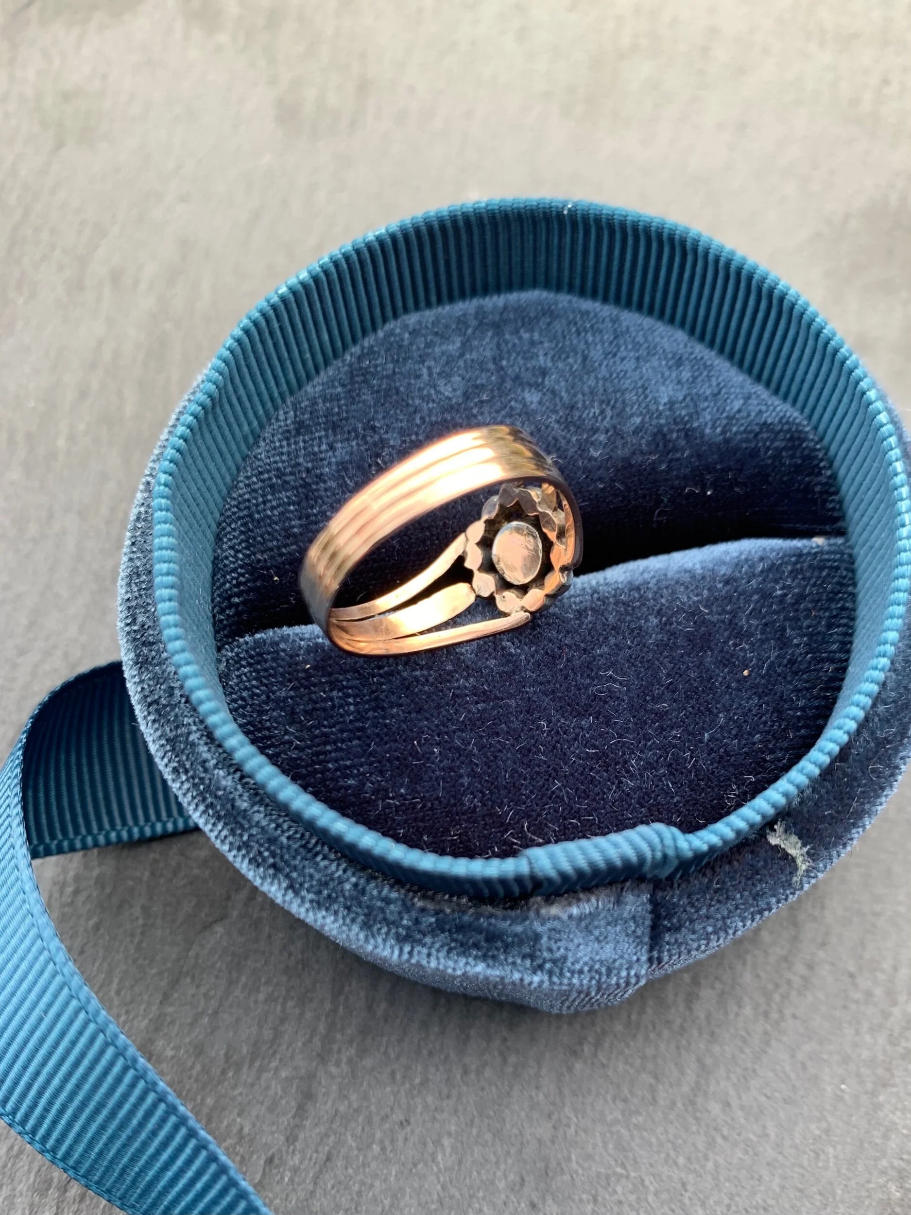 94A119B5-C13A-46BF-BF0C-CE3A3771C822