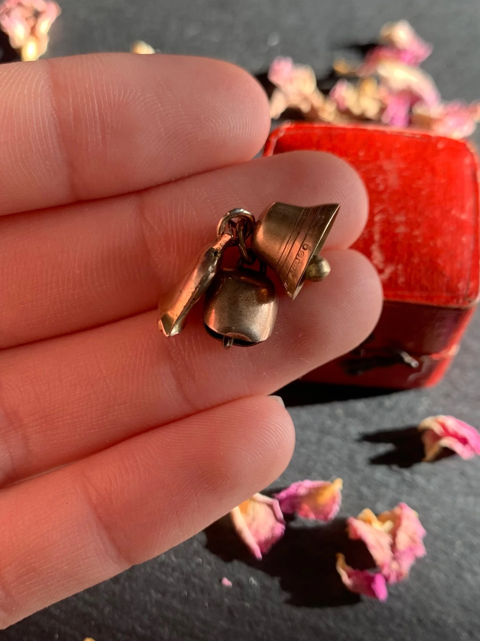 0DF4761E-0C18-4402-9896-10FBC5C29FFE