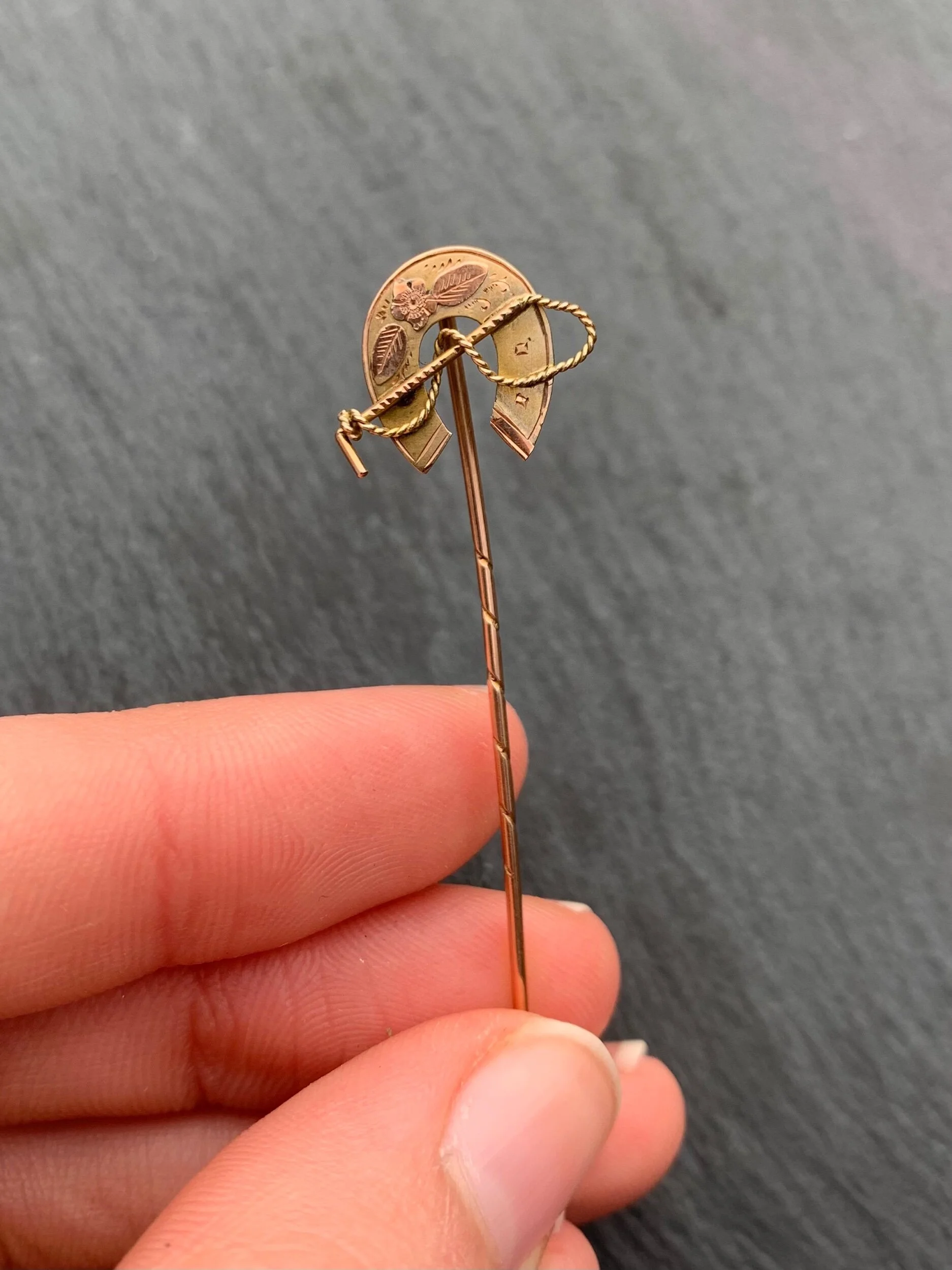 95A08D11-E566-454F-ABF6-D18642C97FB8