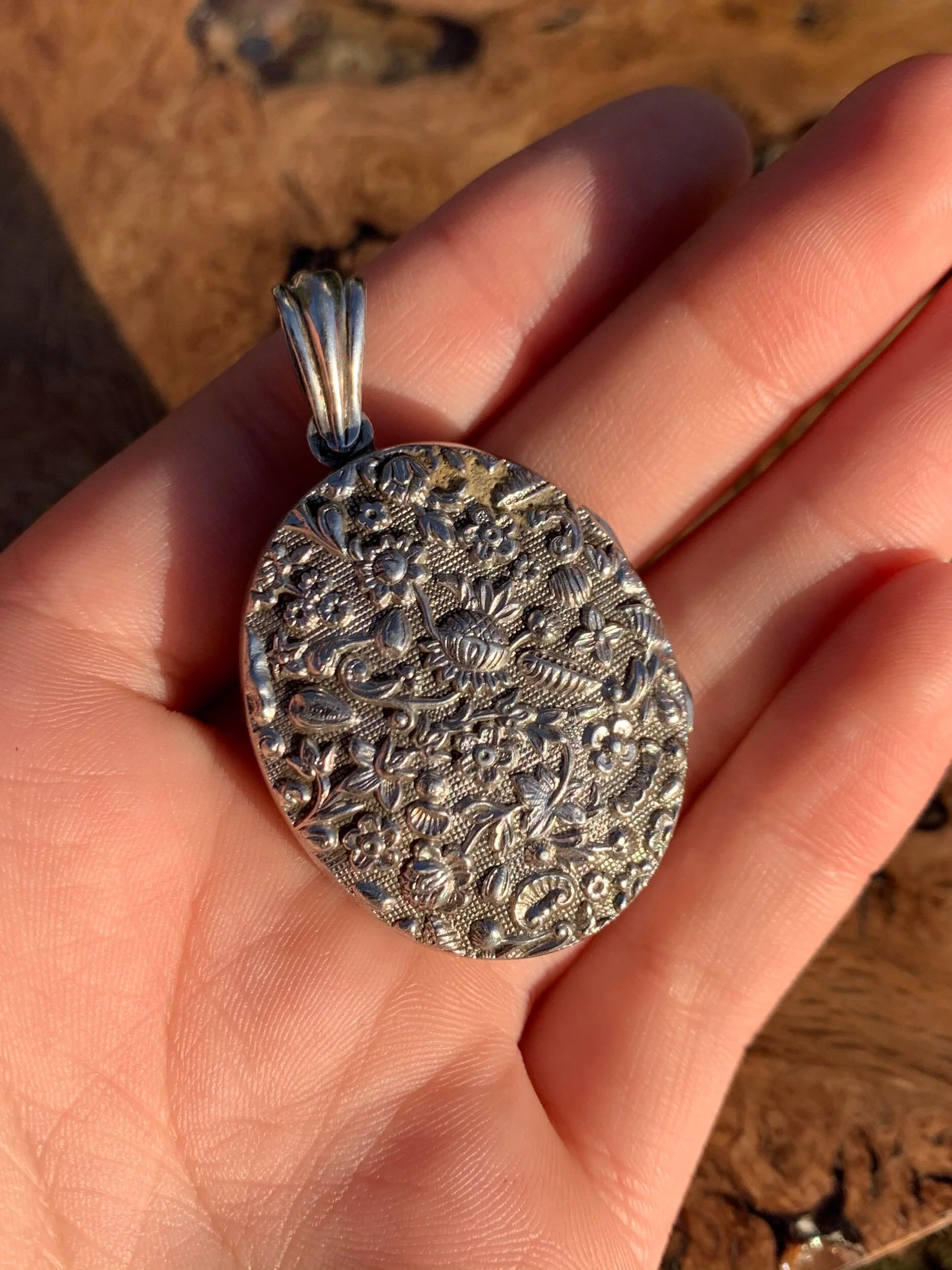 96DE0876-8259-4530-9D43-474B38CE503A