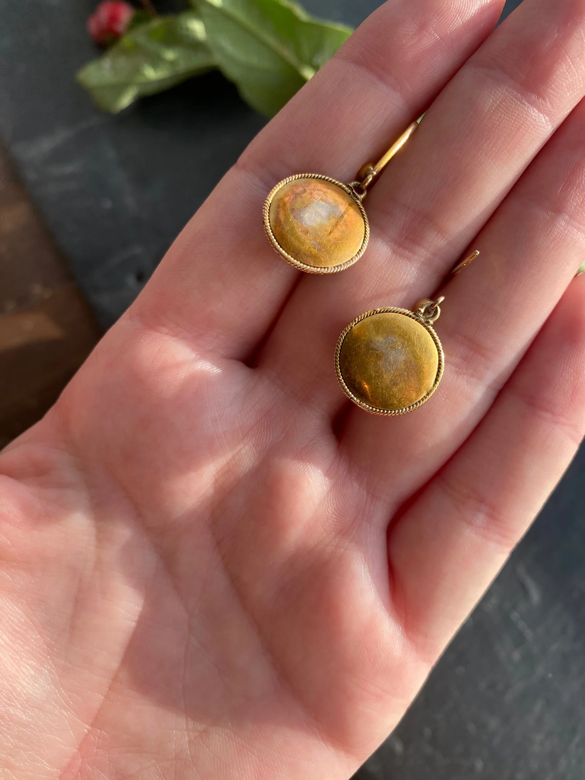 80247BF5-0B44-4E9E-80A7-889C8A32E7A7