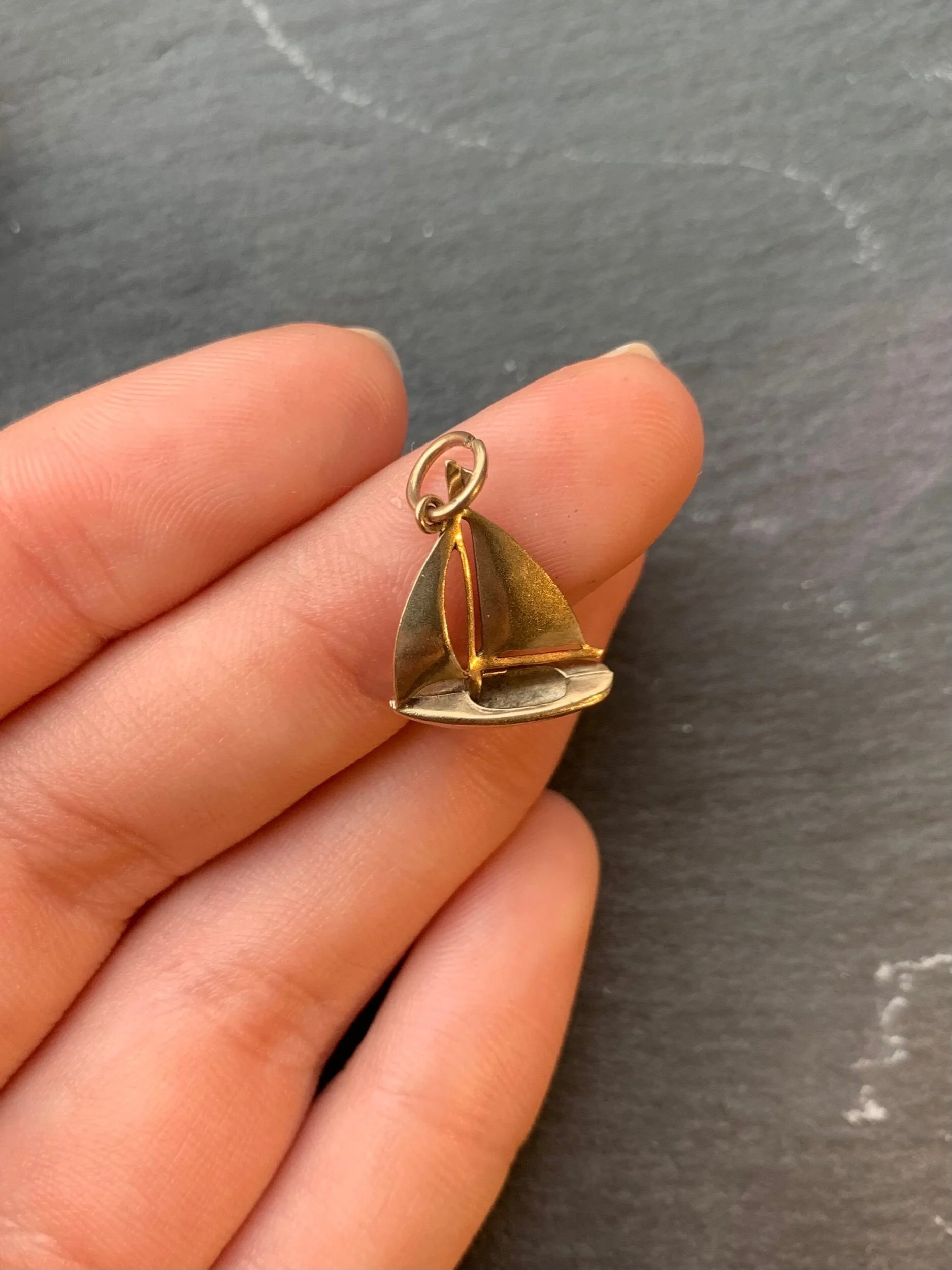 D1718049-D9E1-4782-B608-28DA8BEA8A23