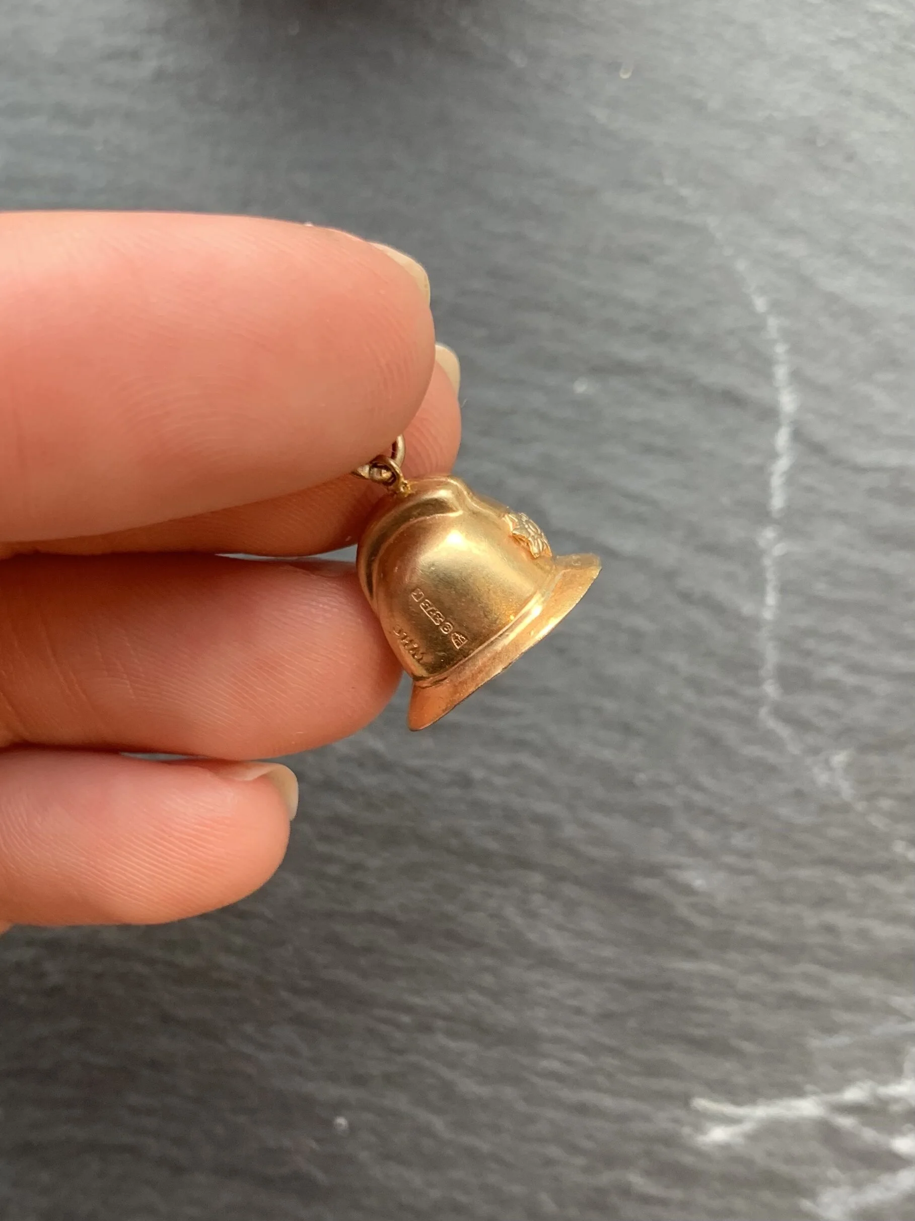 4BEA5F16-DB17-4779-93B7-BDFF3296AE6D