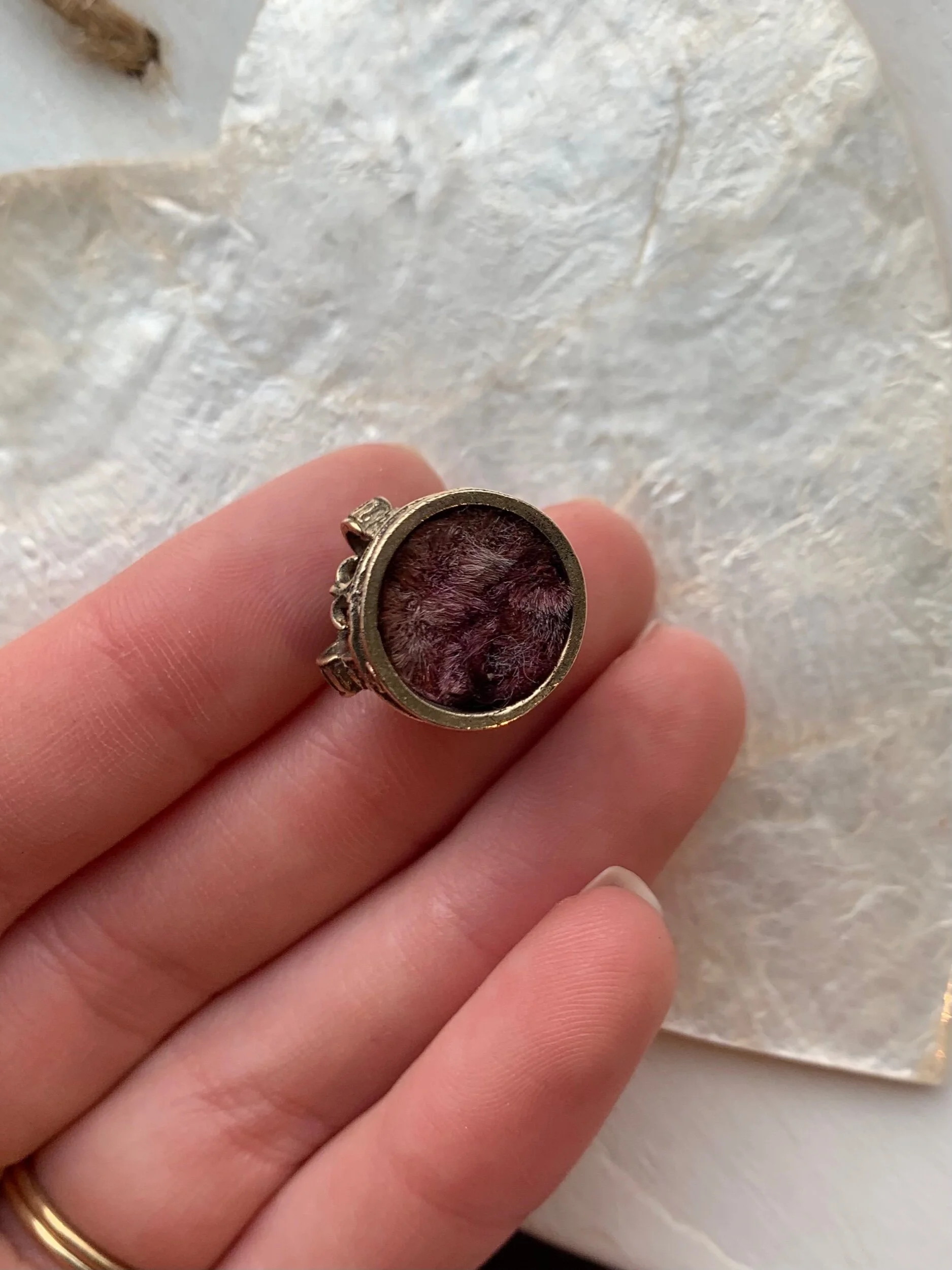 56EC0DD6-9C79-4A83-862A-68D125677AFE