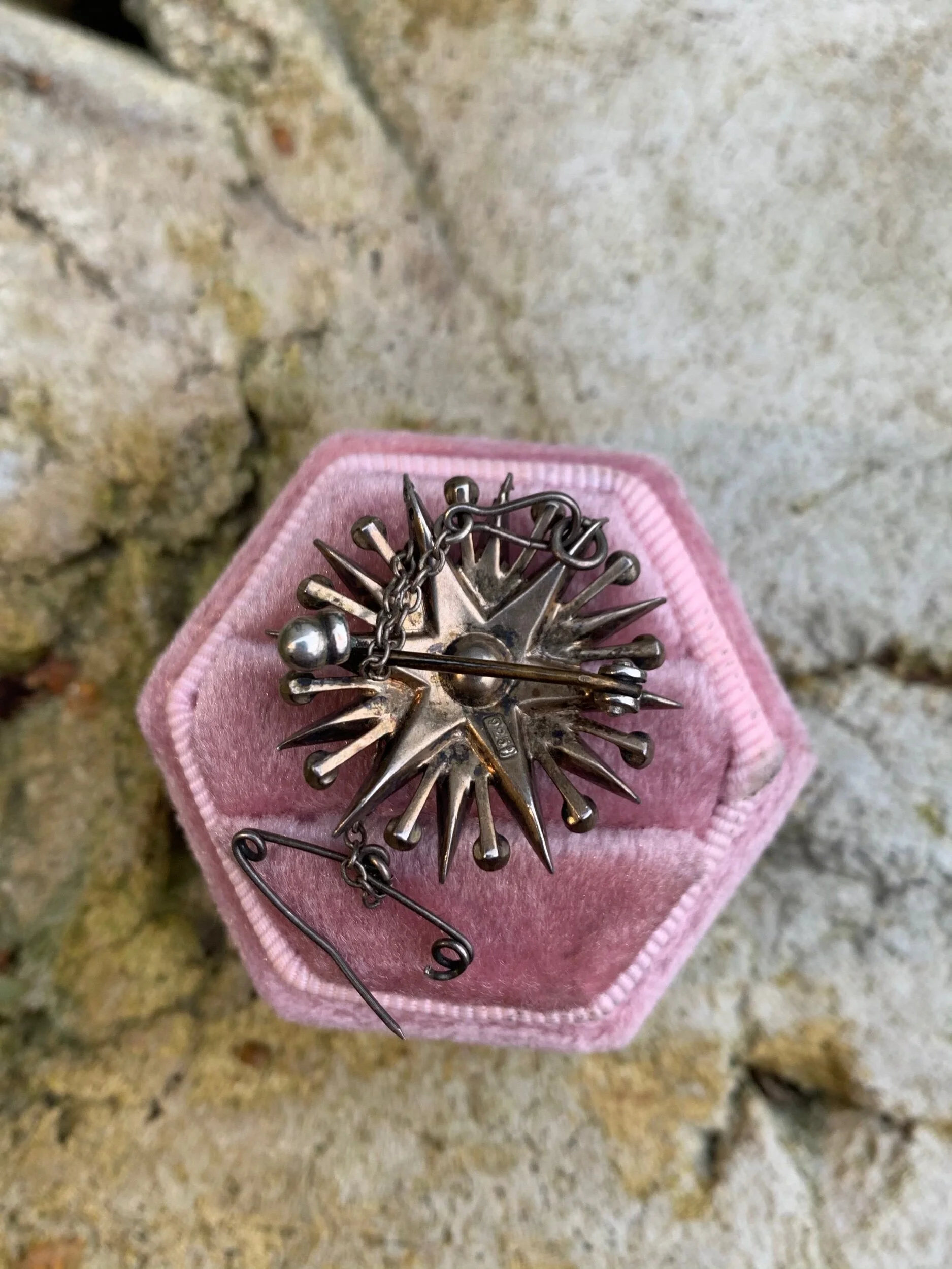 C56A7AE1-7AD3-4E80-8EDA-CA34E7133EF1