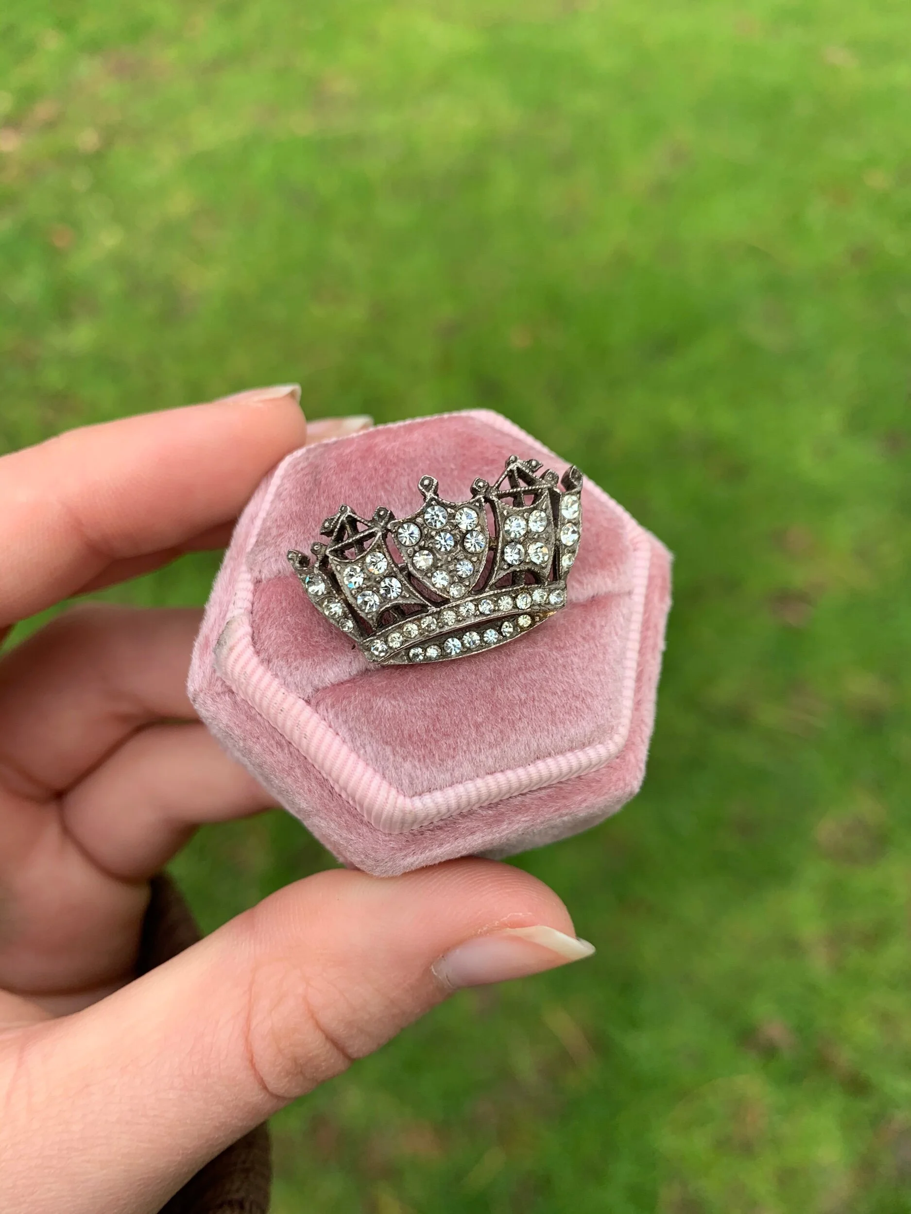 B08F6BA2-11FC-4B23-BFDD-9C7FC983150B