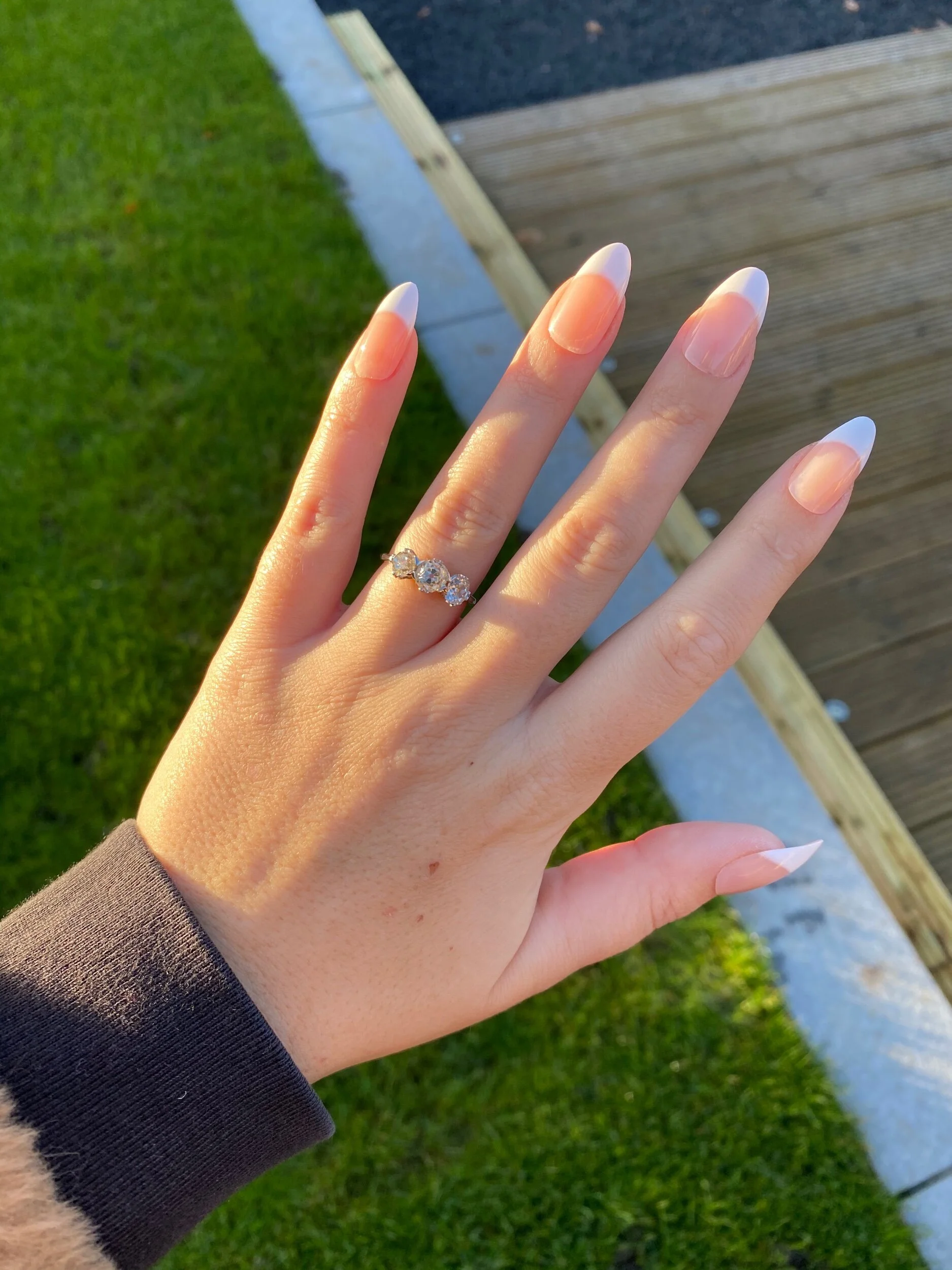 EB3AC03C-4220-4D6B-82FB-E6C61FE10864