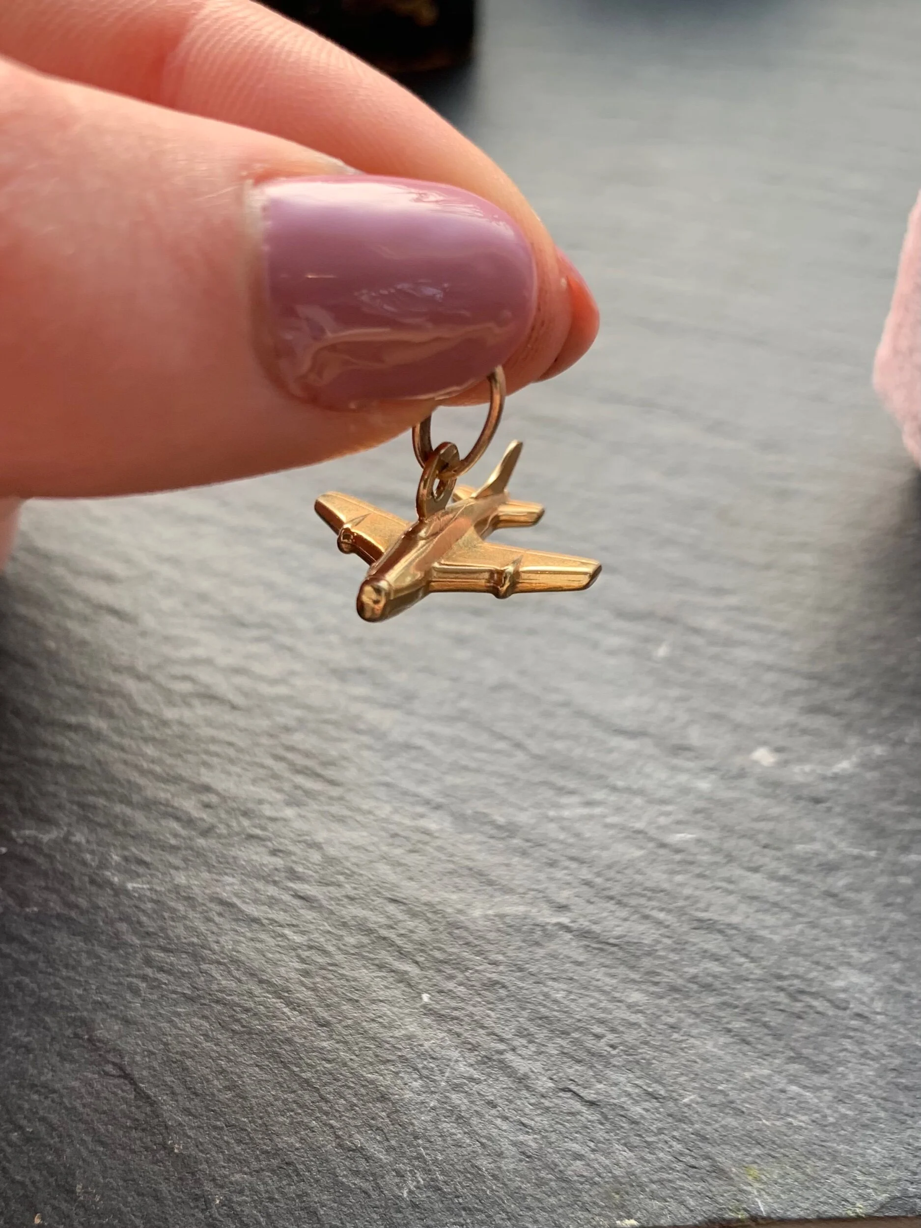 70DEC122-62A2-4D39-BF07-A446EA7BB474