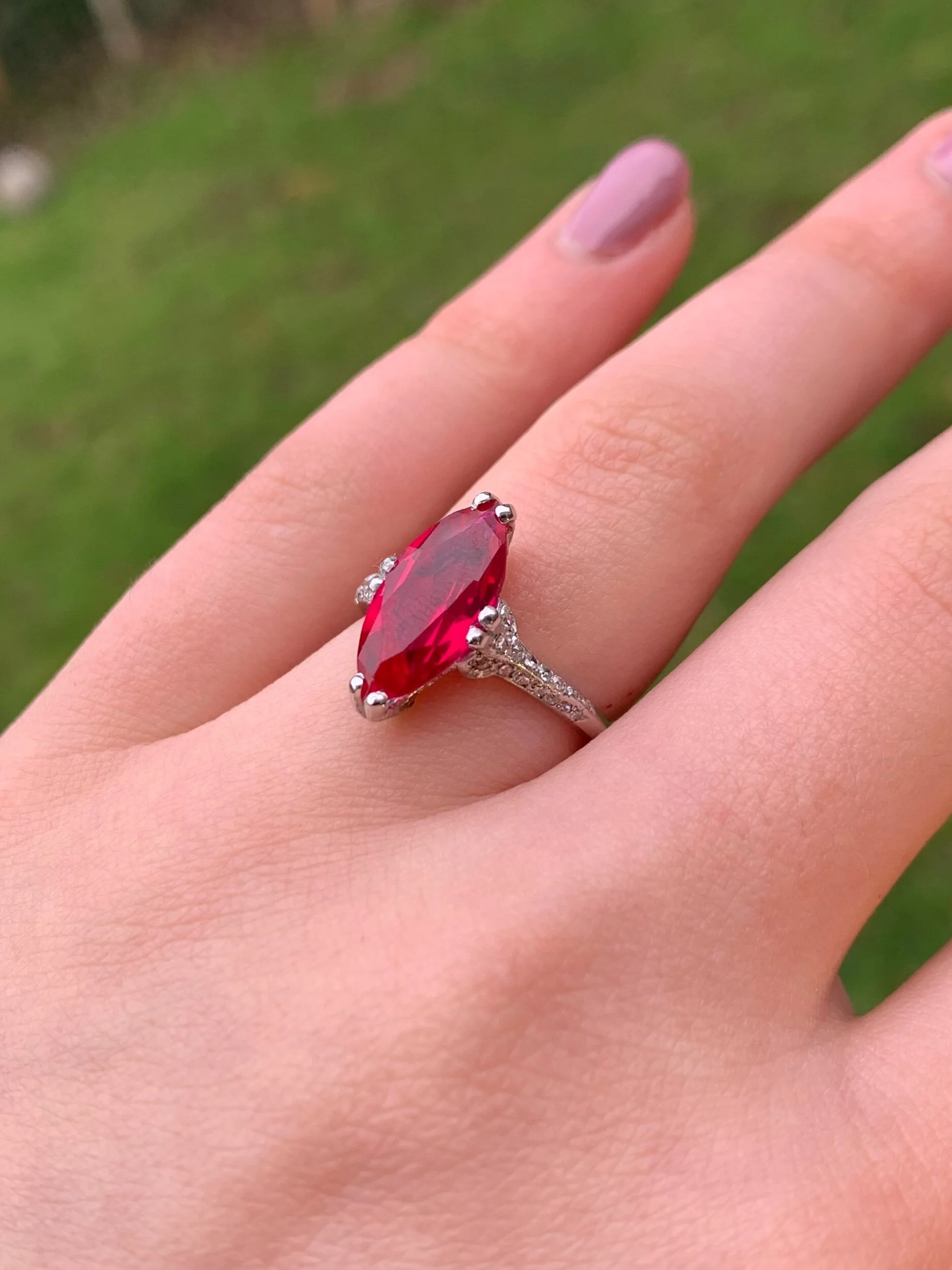 A2C255F2-B4EC-41E0-B38C-8D82CC79AB22