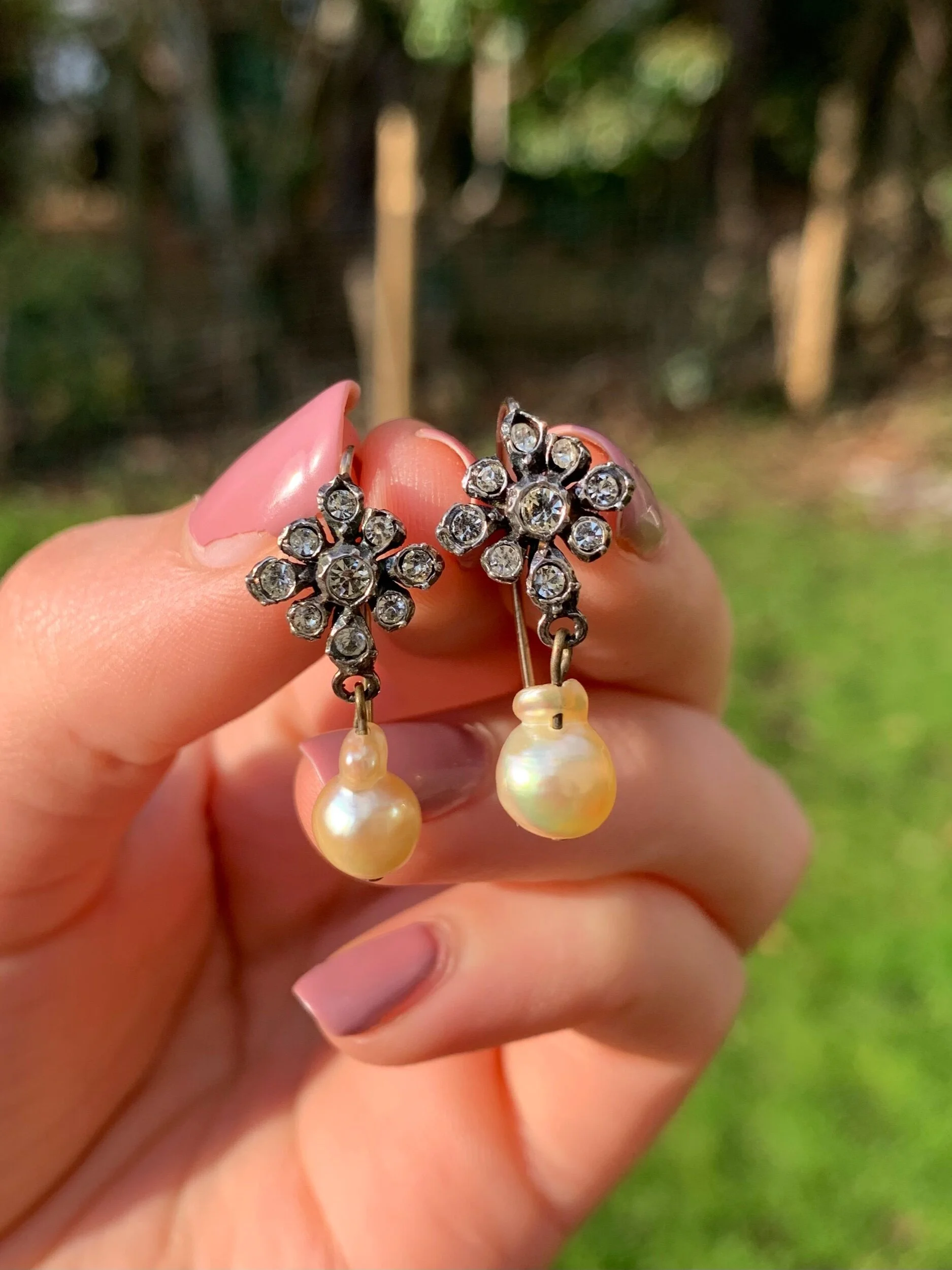 E3B3E49A-5171-4B4D-BCDA-E488FEF8E0A1