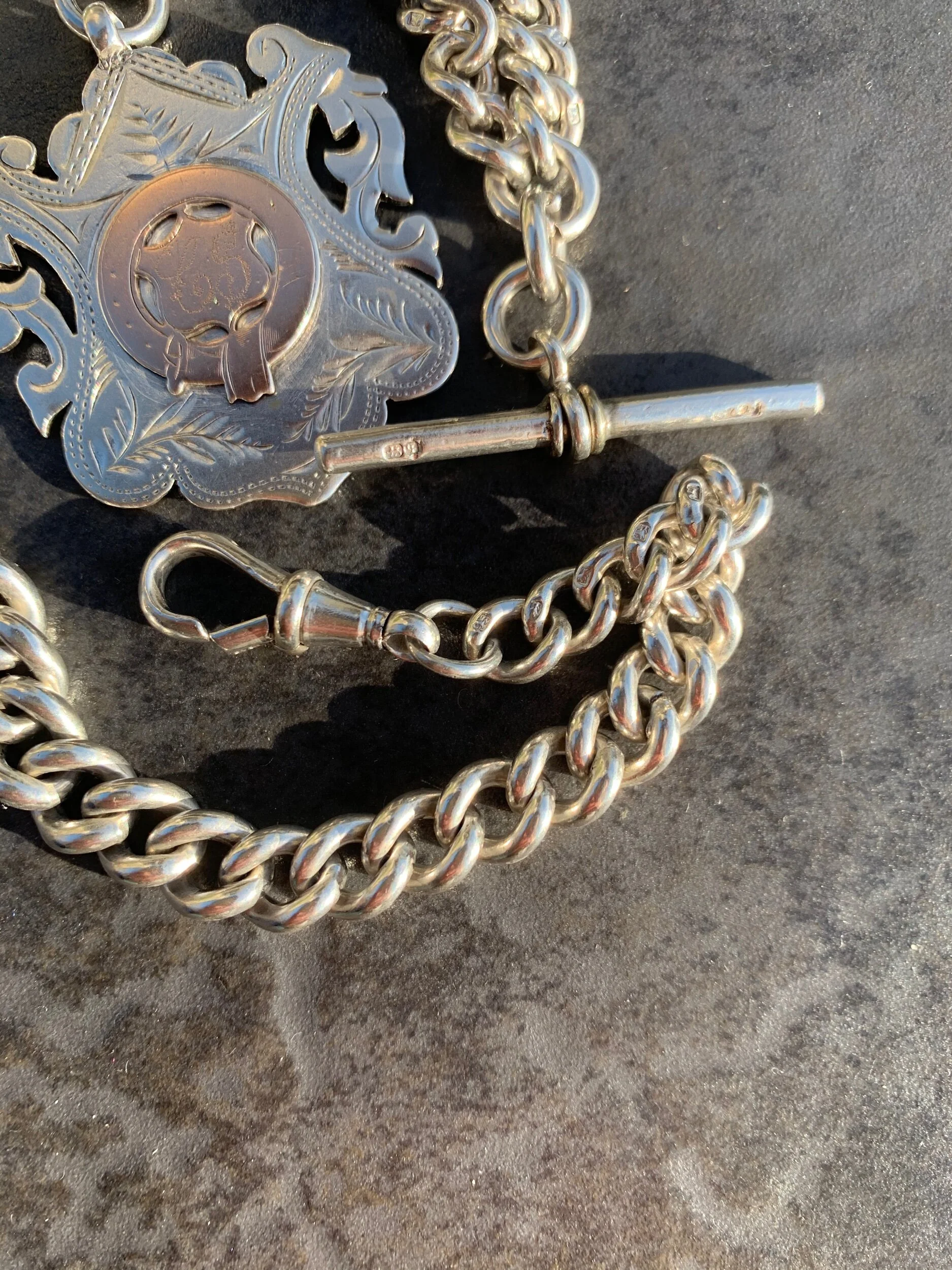 0DED102C-F1EB-45E5-A919-7DF27FEC3F07