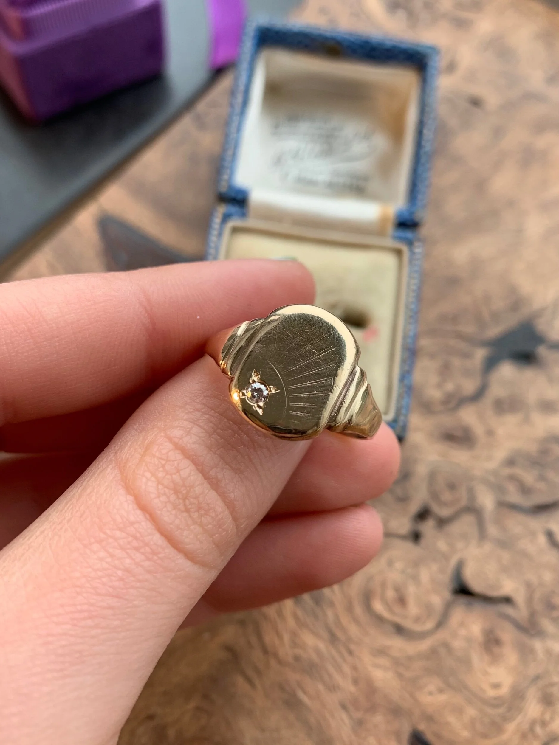 FFBDC8C0-6CB5-456D-B034-38E171D6F158