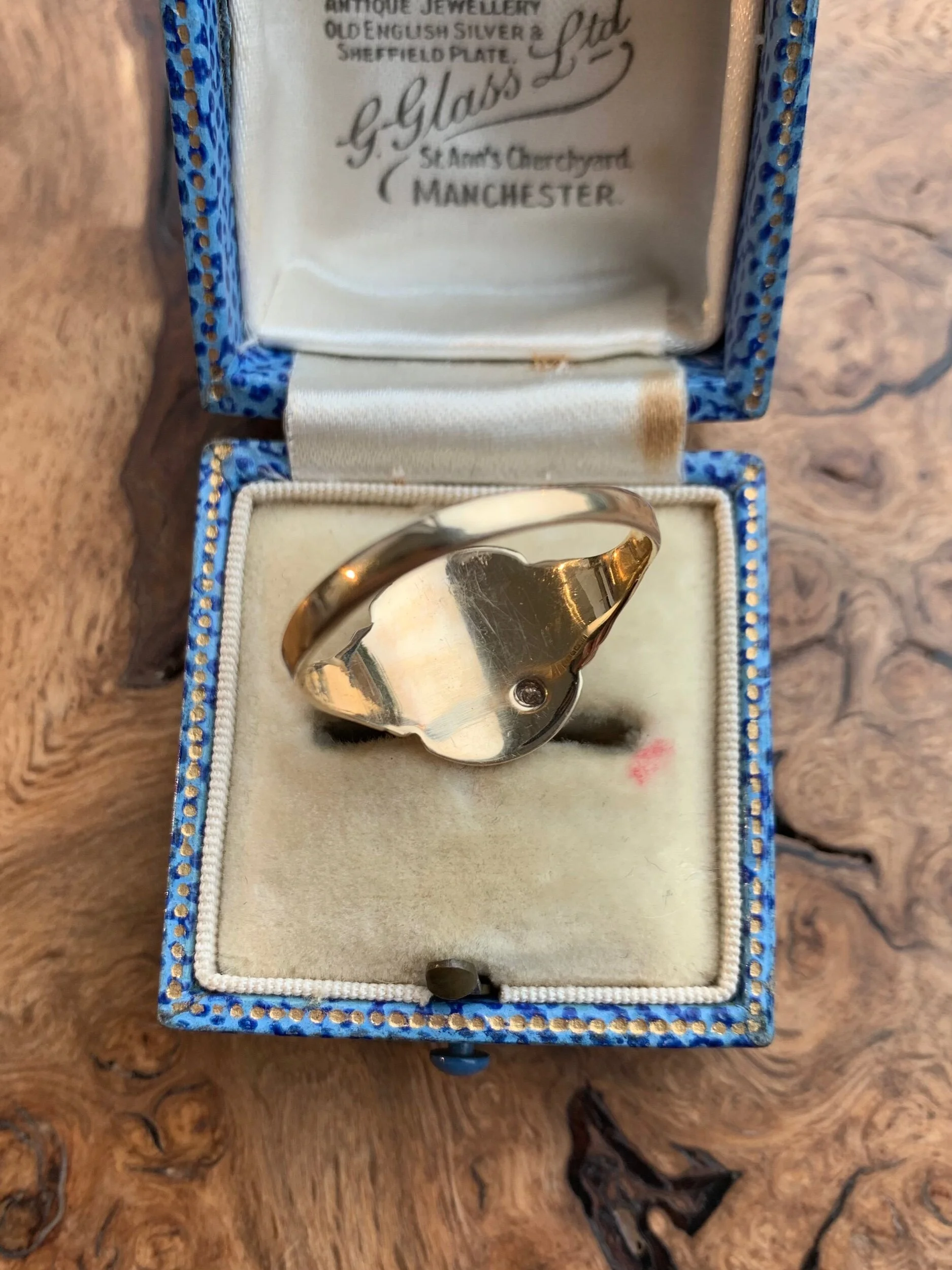 7069AB88-D313-40C1-B48C-0E108DB3D448