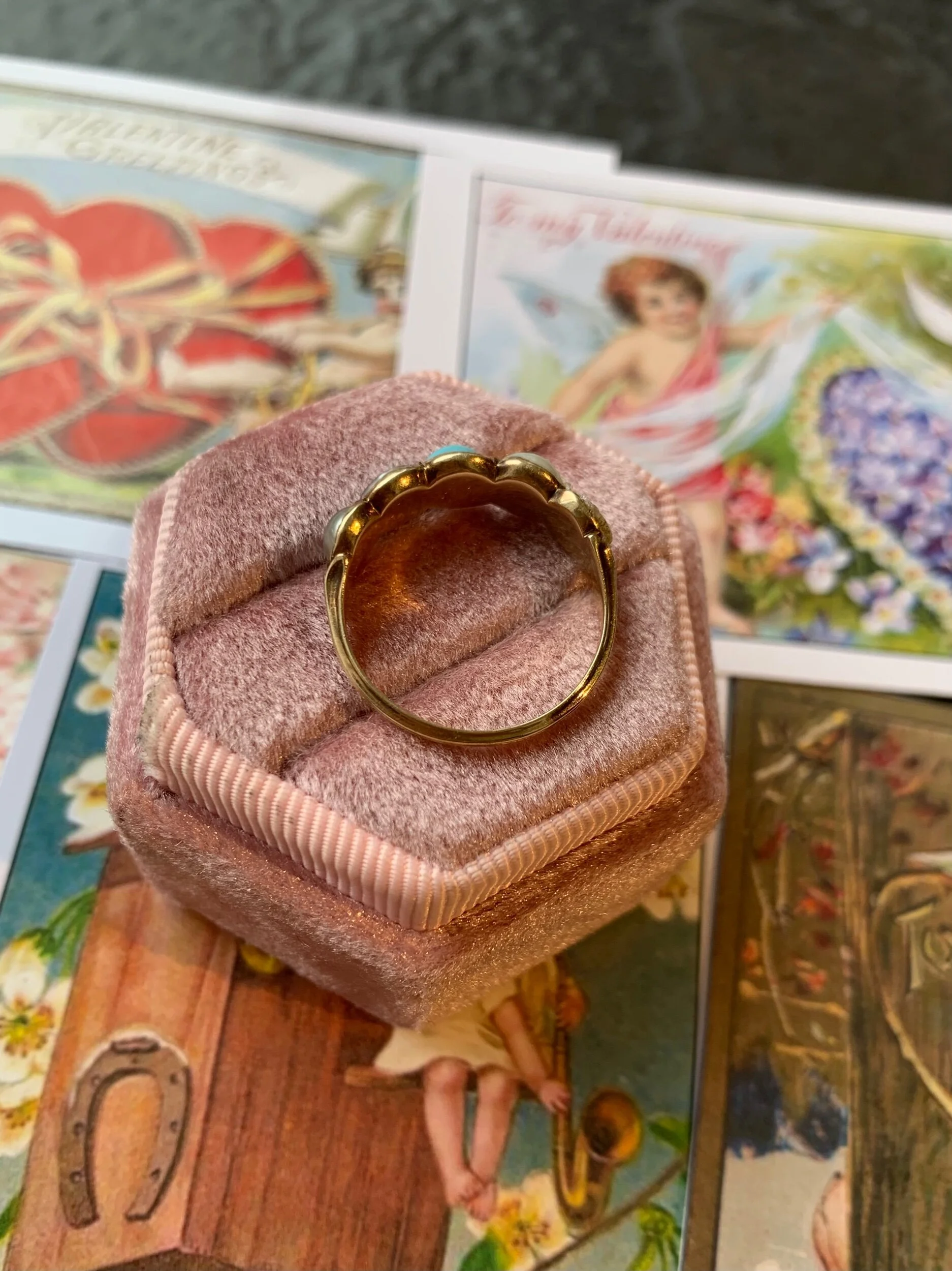 FF67C4BA-5BF0-4514-8155-74FD94323D76